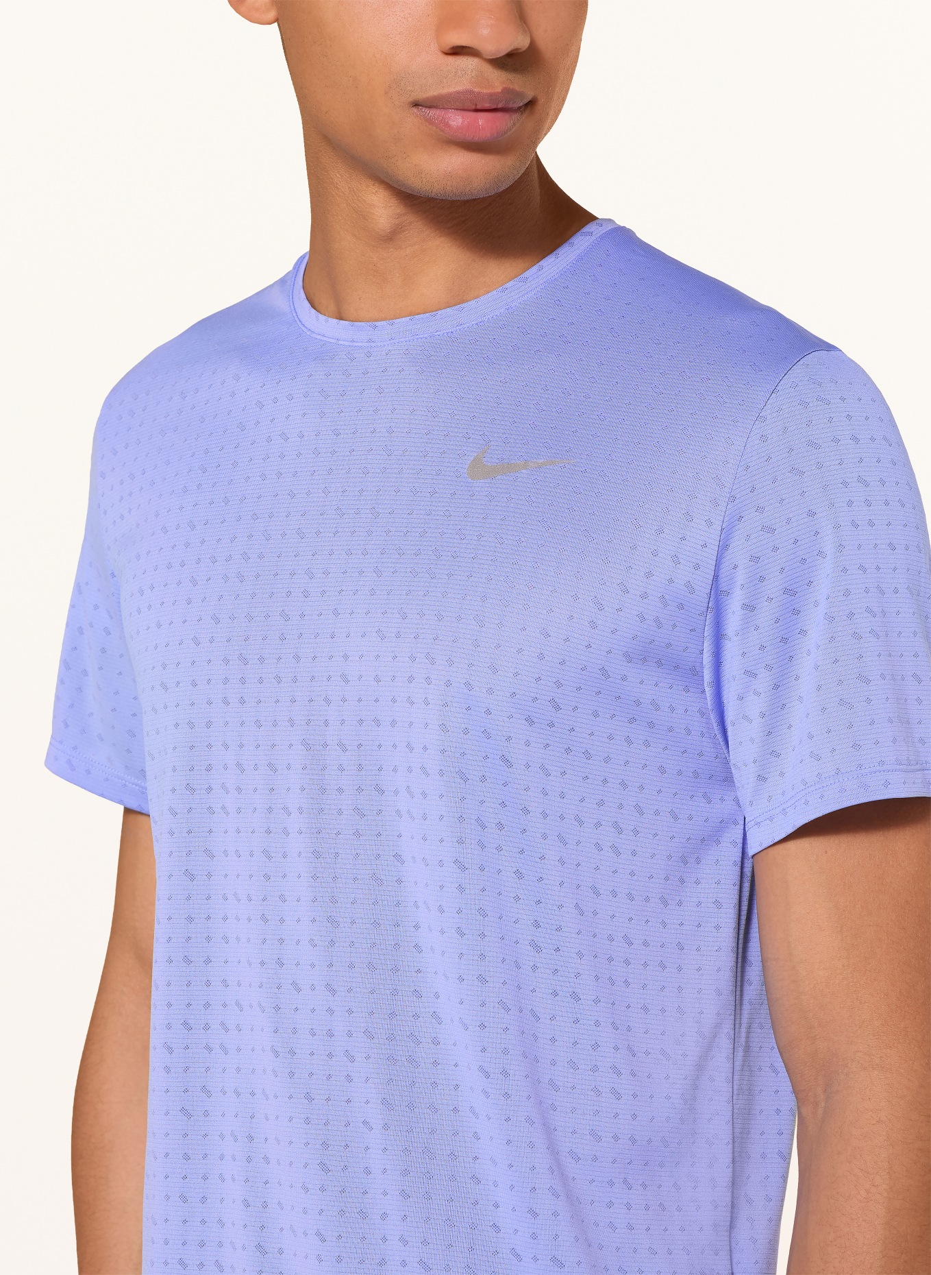 Nike T-shirt de course BREATHE MILER: BLEU CLAIR