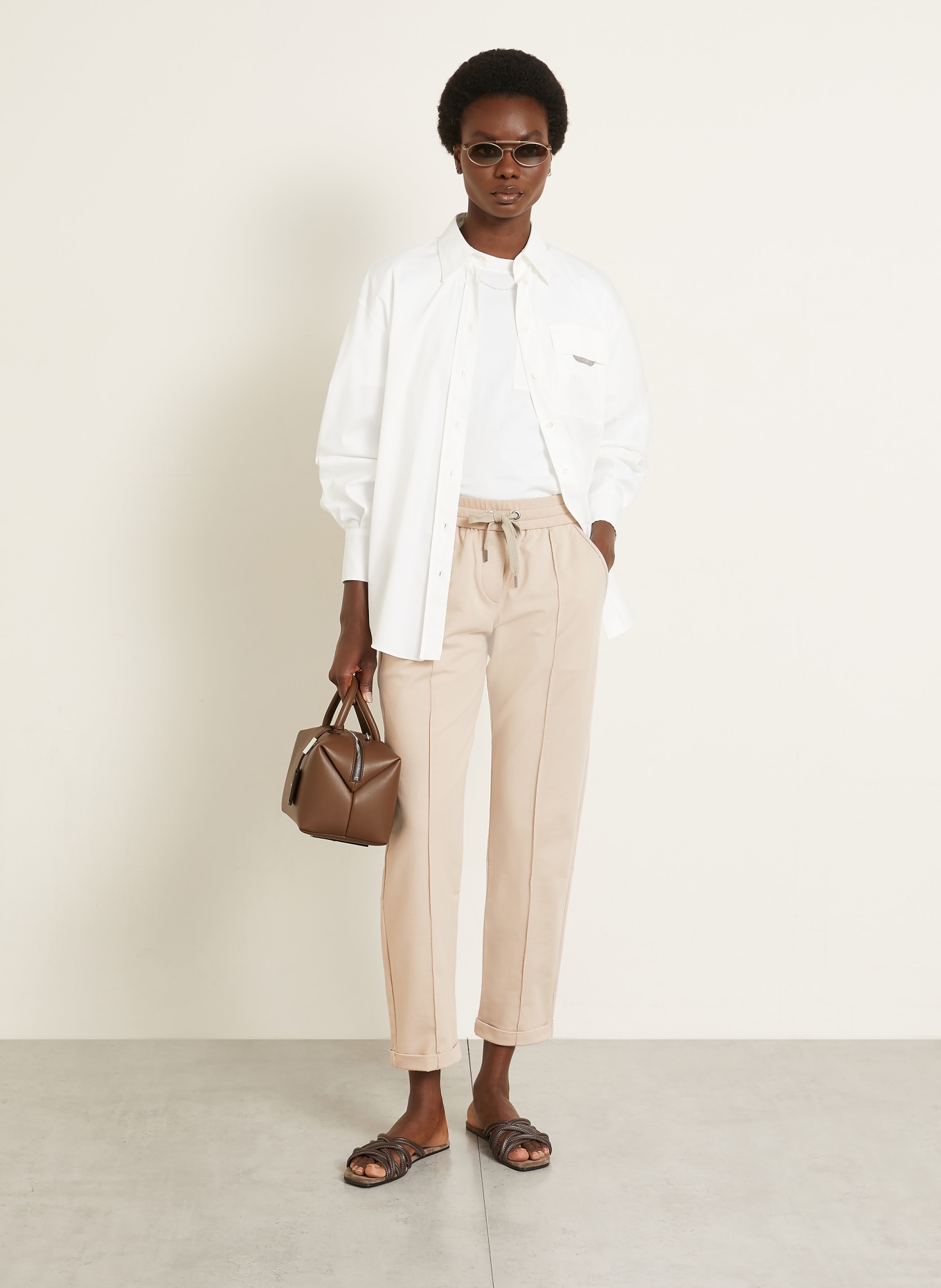 BRUNELLO CUCINELLI Hose im Joggingstil mit Schmucksteinen: HELLBRAUN