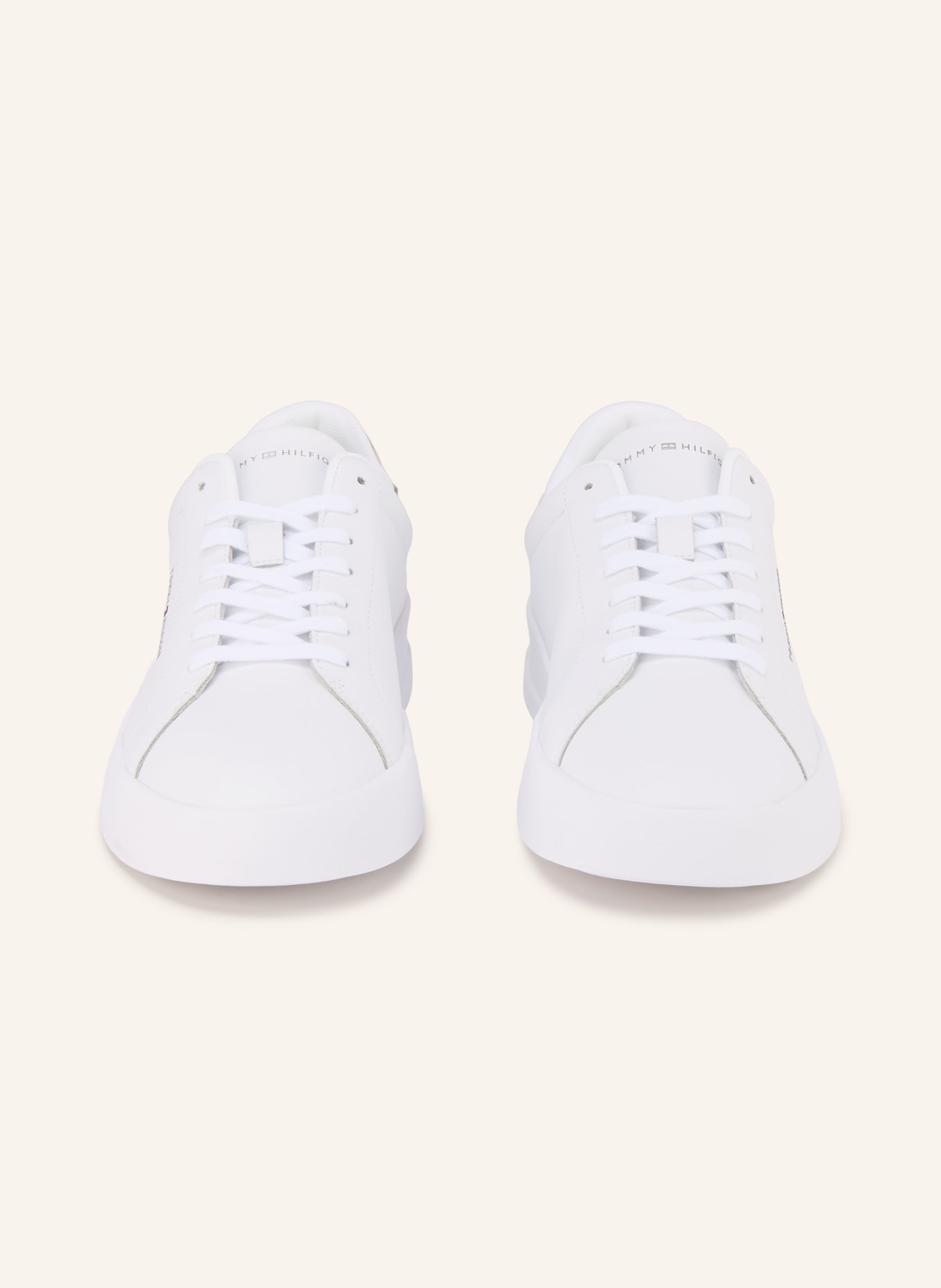 TOMMY HILFIGER Sneaker: WEISS