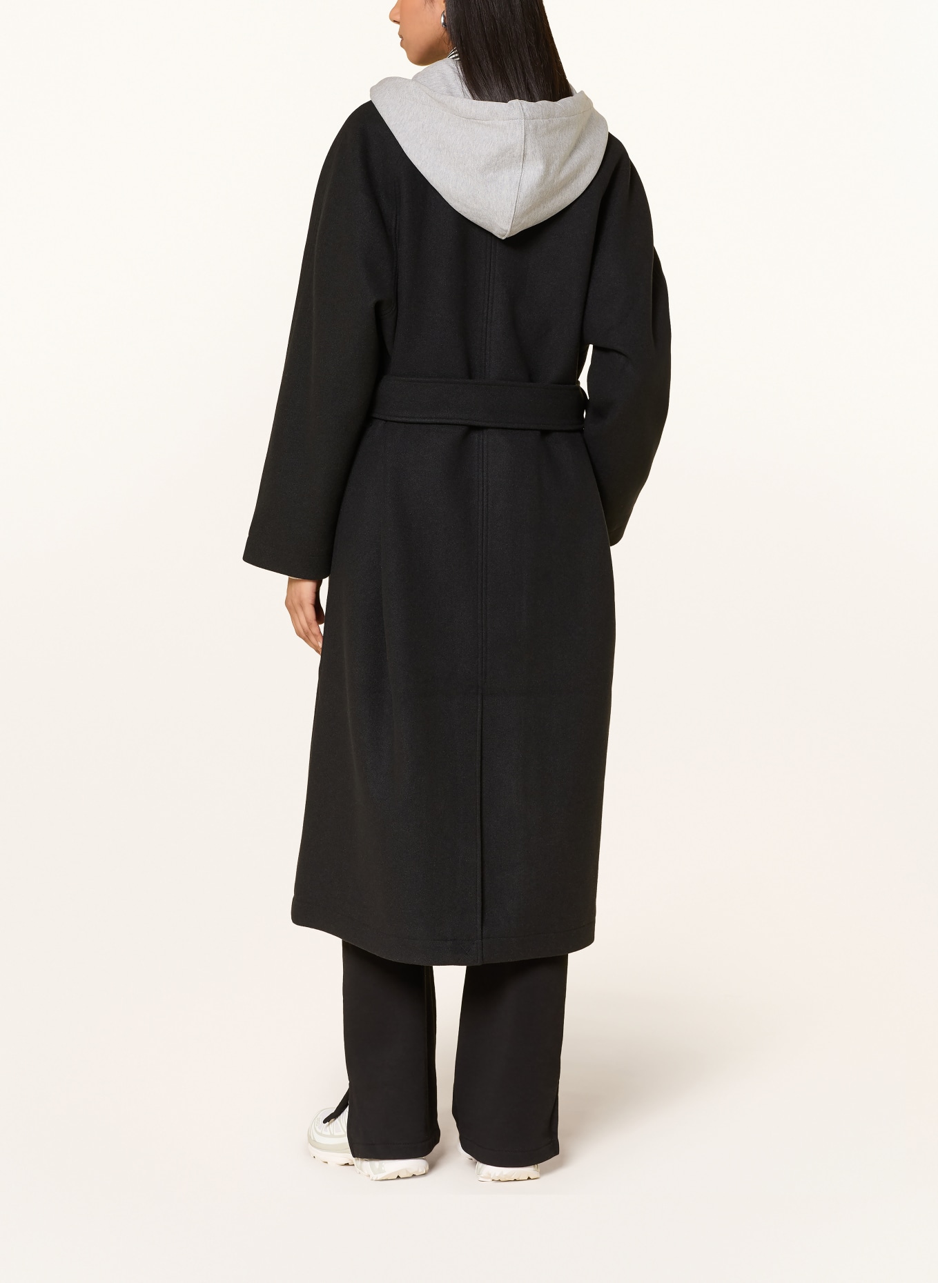 PEGADOR Mantel VALENCIA: SCHWARZ