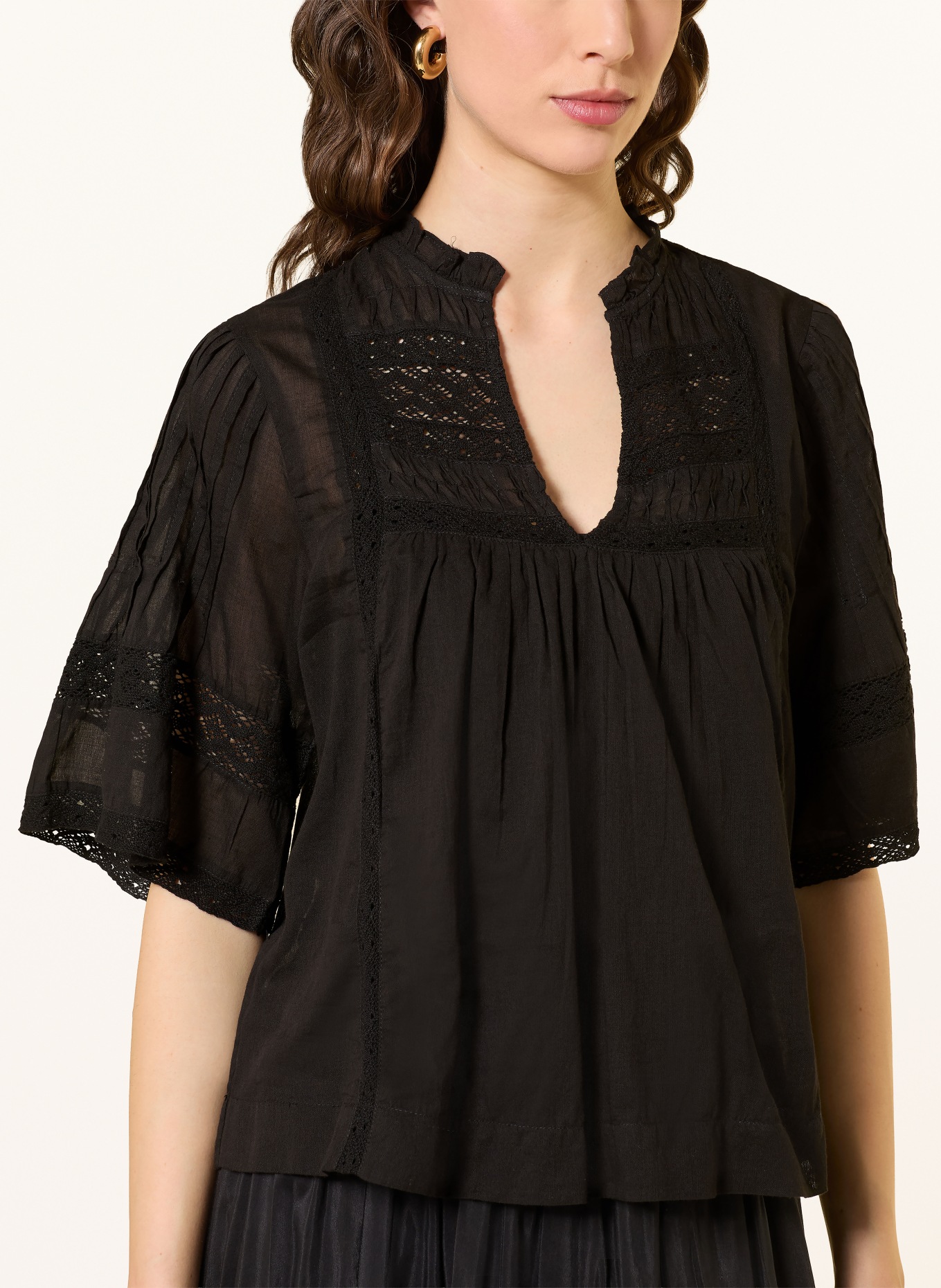 NEO NOIR Blusenshirt SIAMA mit Spitze: SCHWARZ