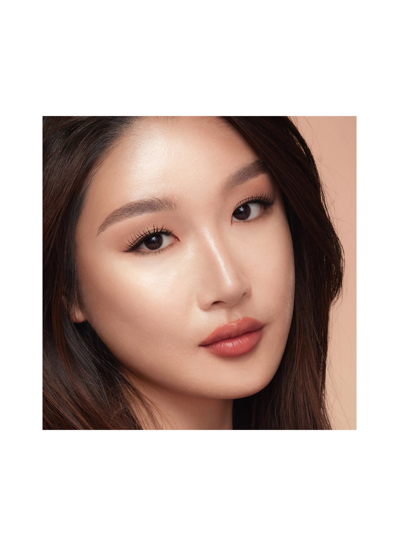 Charlotte Tilbury HOLLYWOOD CONTOUR WALL: FAIR
