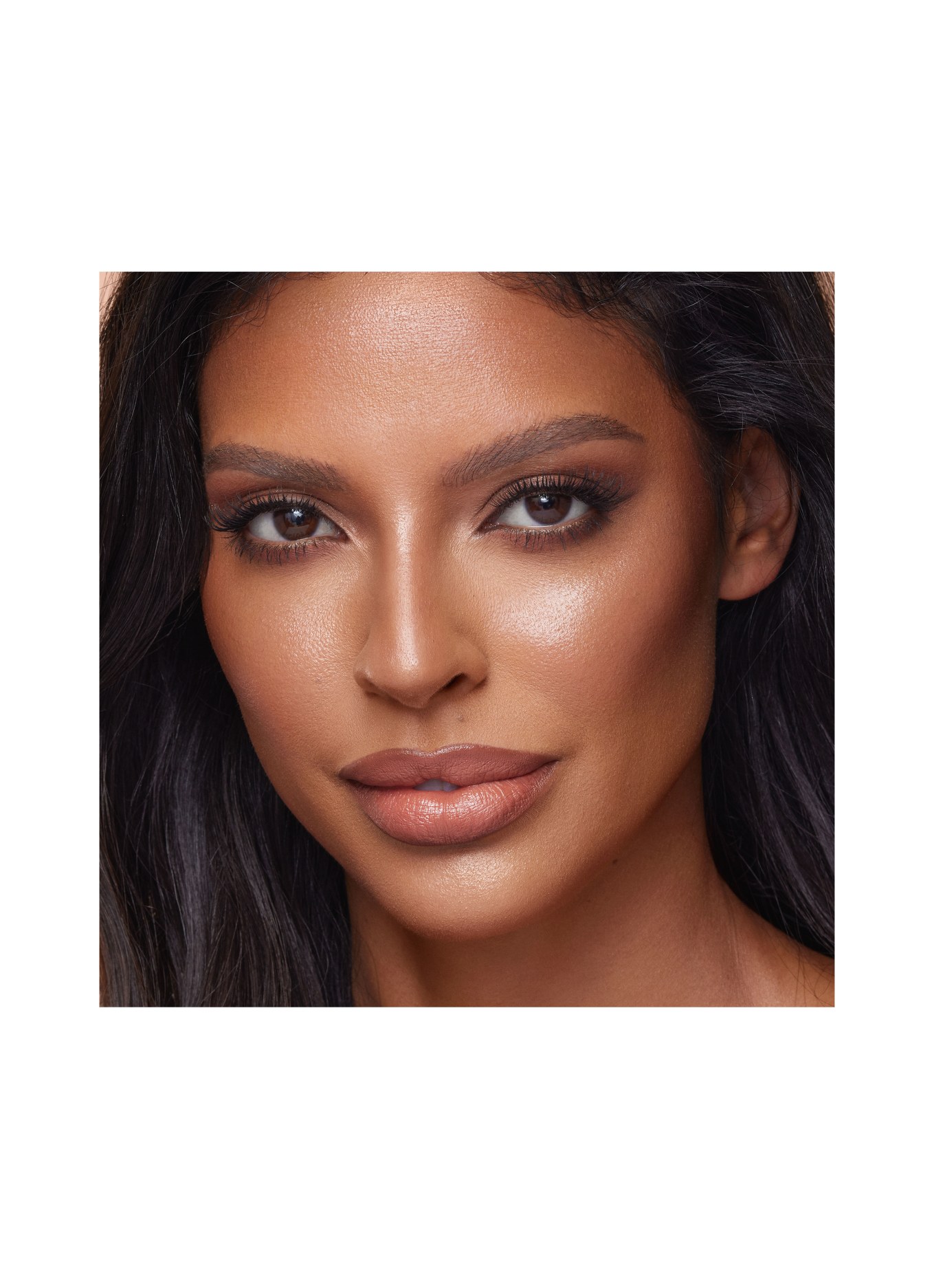 Charlotte Tilbury HOLLYWOOD CONTOUR WALL: TAN