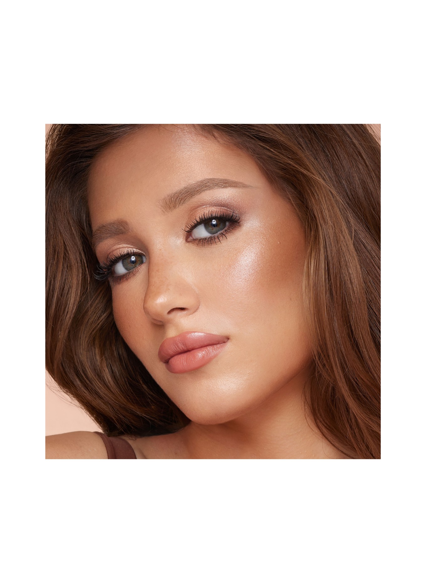 Charlotte Tilbury HOLLYWOOD CONTOUR WALL: FAIR / MEDIUM