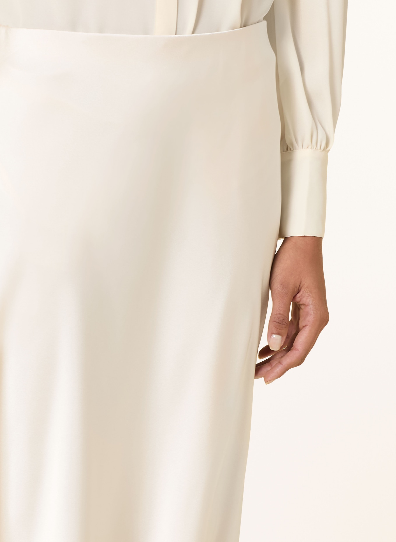 V by Vera Mont jupe en satin: ÉCRU