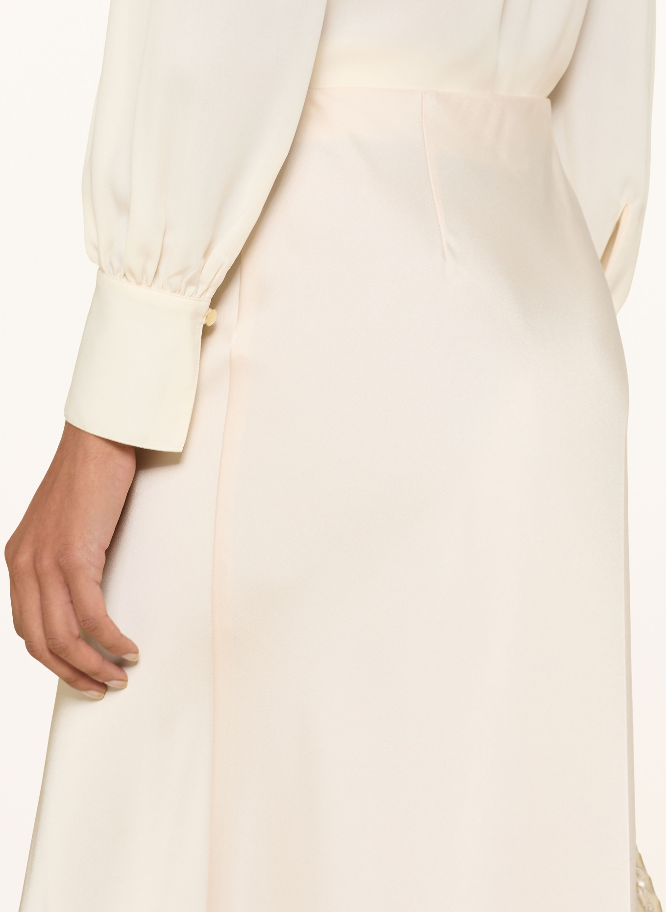 V by Vera Mont jupe en satin: ÉCRU