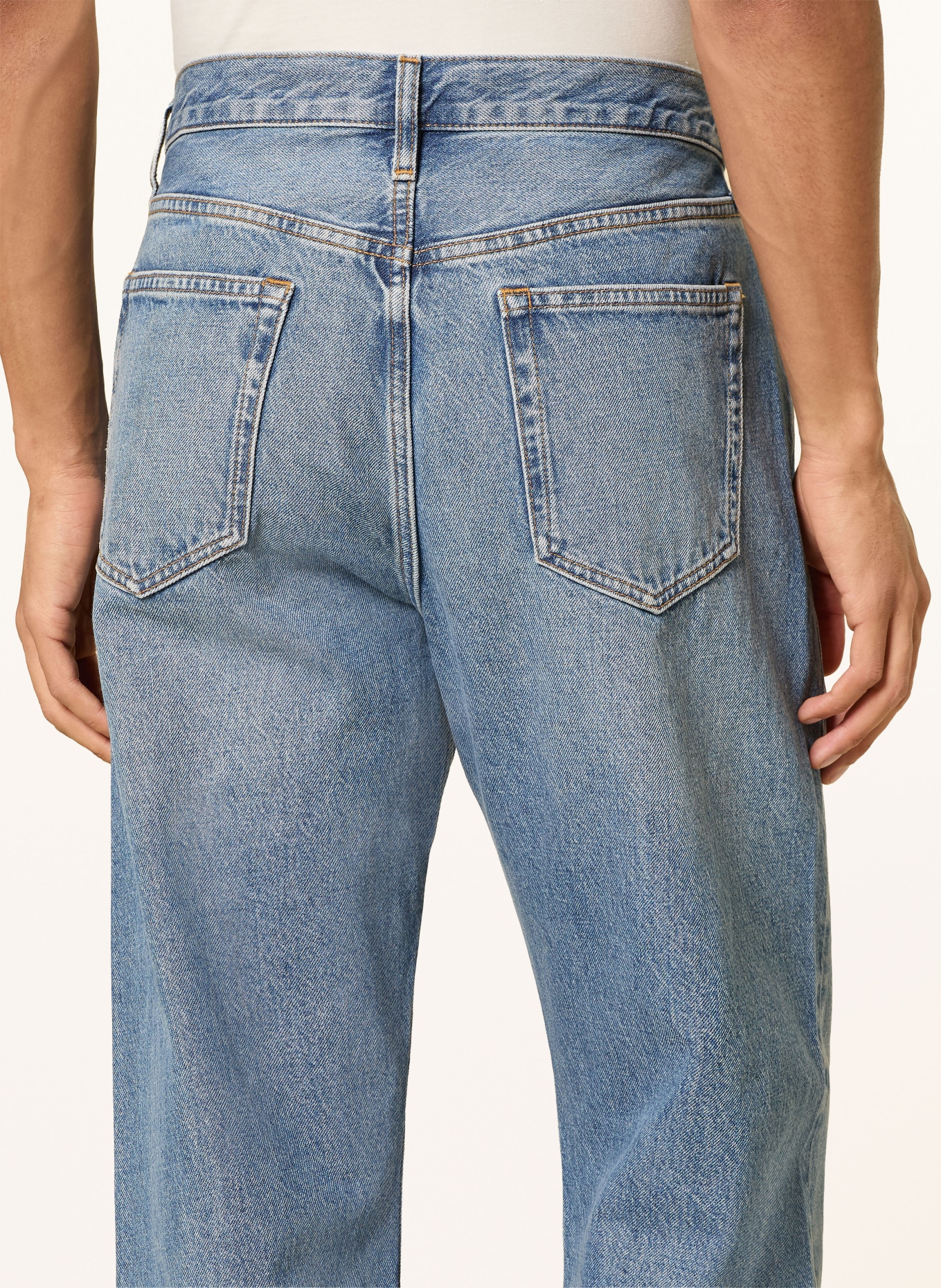 COS Jeans coupe classique: 015 Blue Medium Dusty