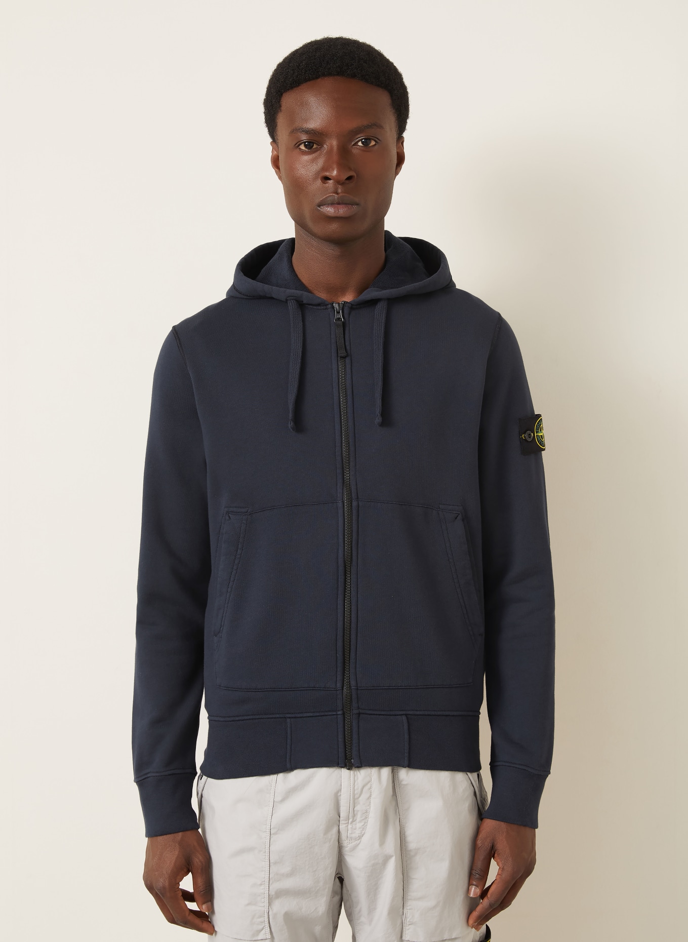 STONE ISLAND Sweatjacke: DUNKELBLAU