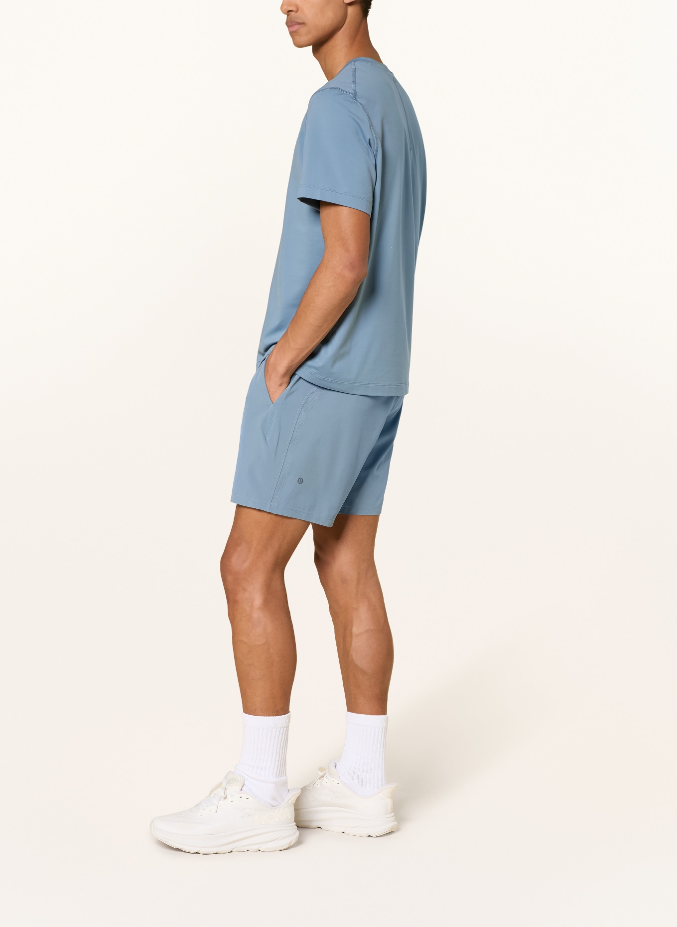 lululemon 2-in-1-Trainingsshorts PACE BREAKER SHORT 7IN: BLAU