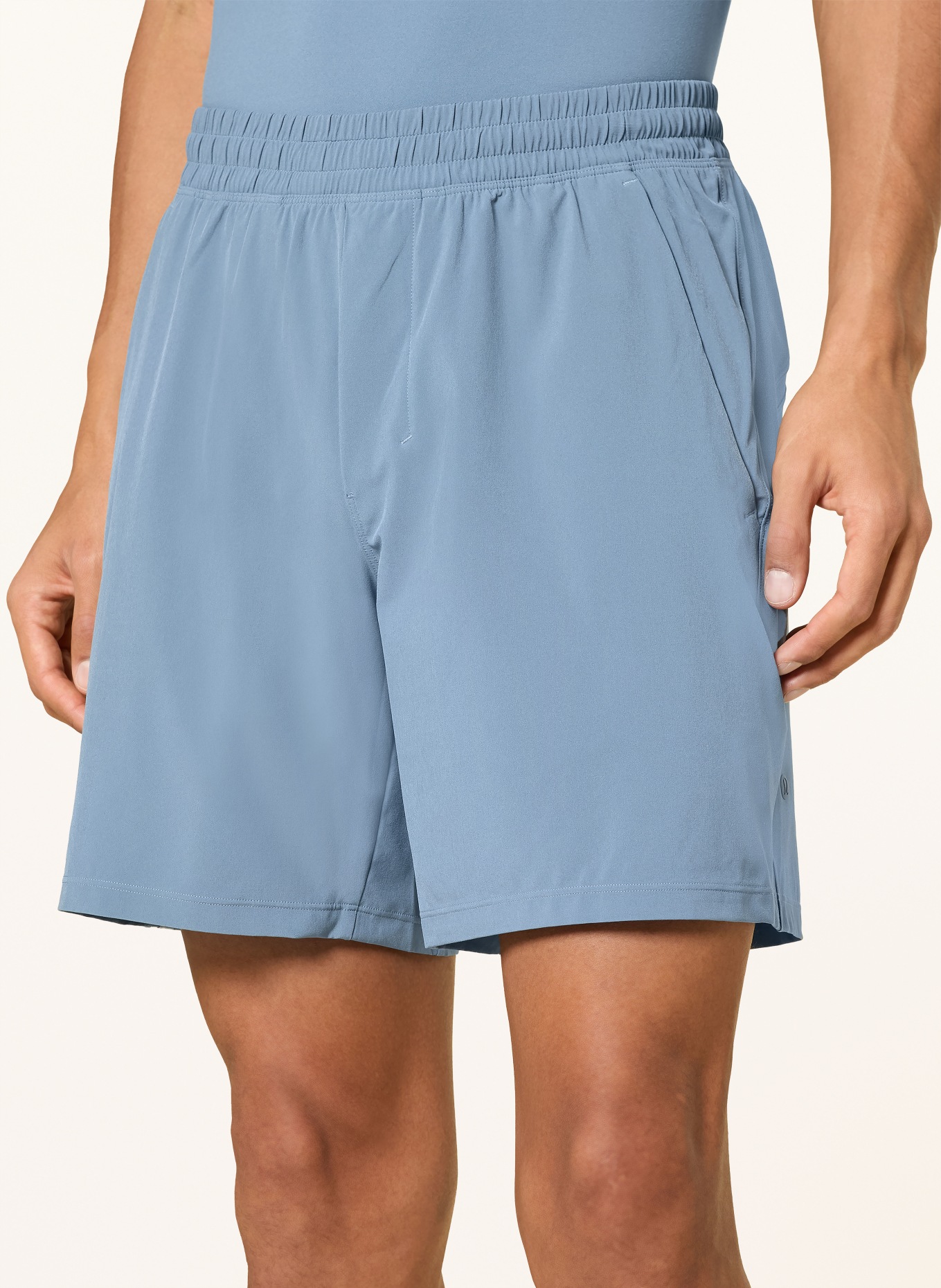 lululemon 2-in-1-Trainingsshorts PACE BREAKER SHORT 7IN: BLAU