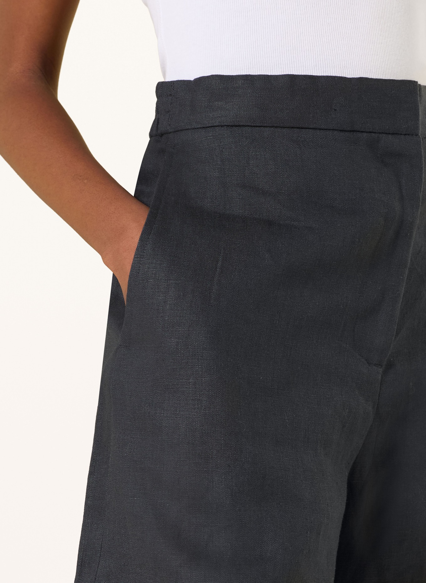 COS Leinenshorts: SCHWARZ