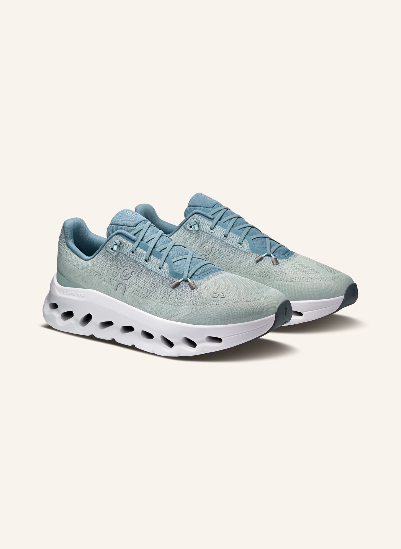 On CLOUDTILT Sneakers: LIGHT GREEN / TEAL