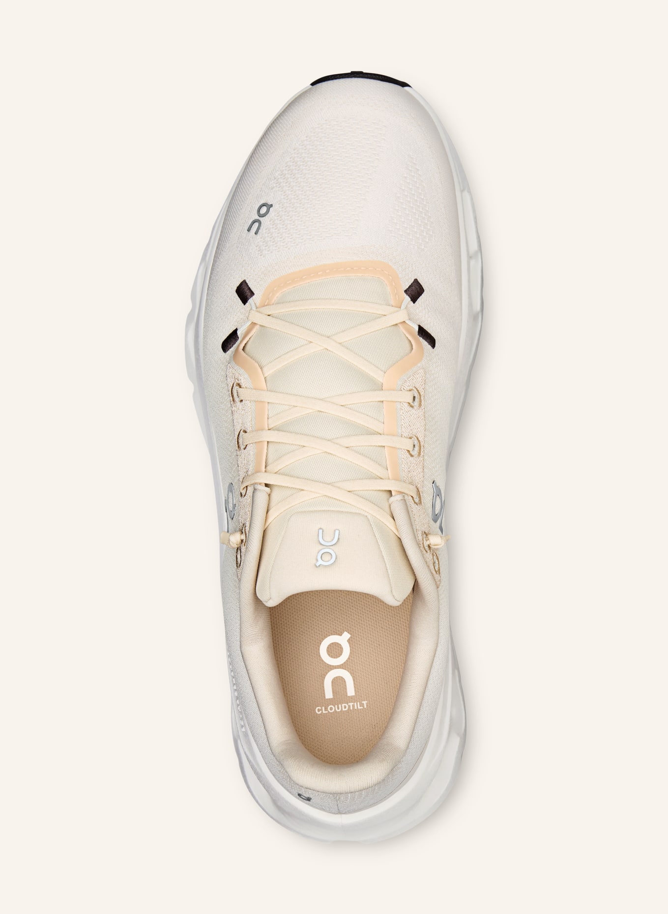 On CLOUDTILT Sneakers: CREAM / GRAY