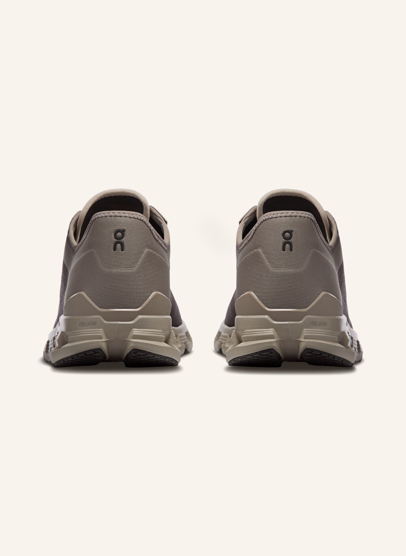 On CLOUD X 4 AD Sneakers: TAUPE / LIGHT BROWN
