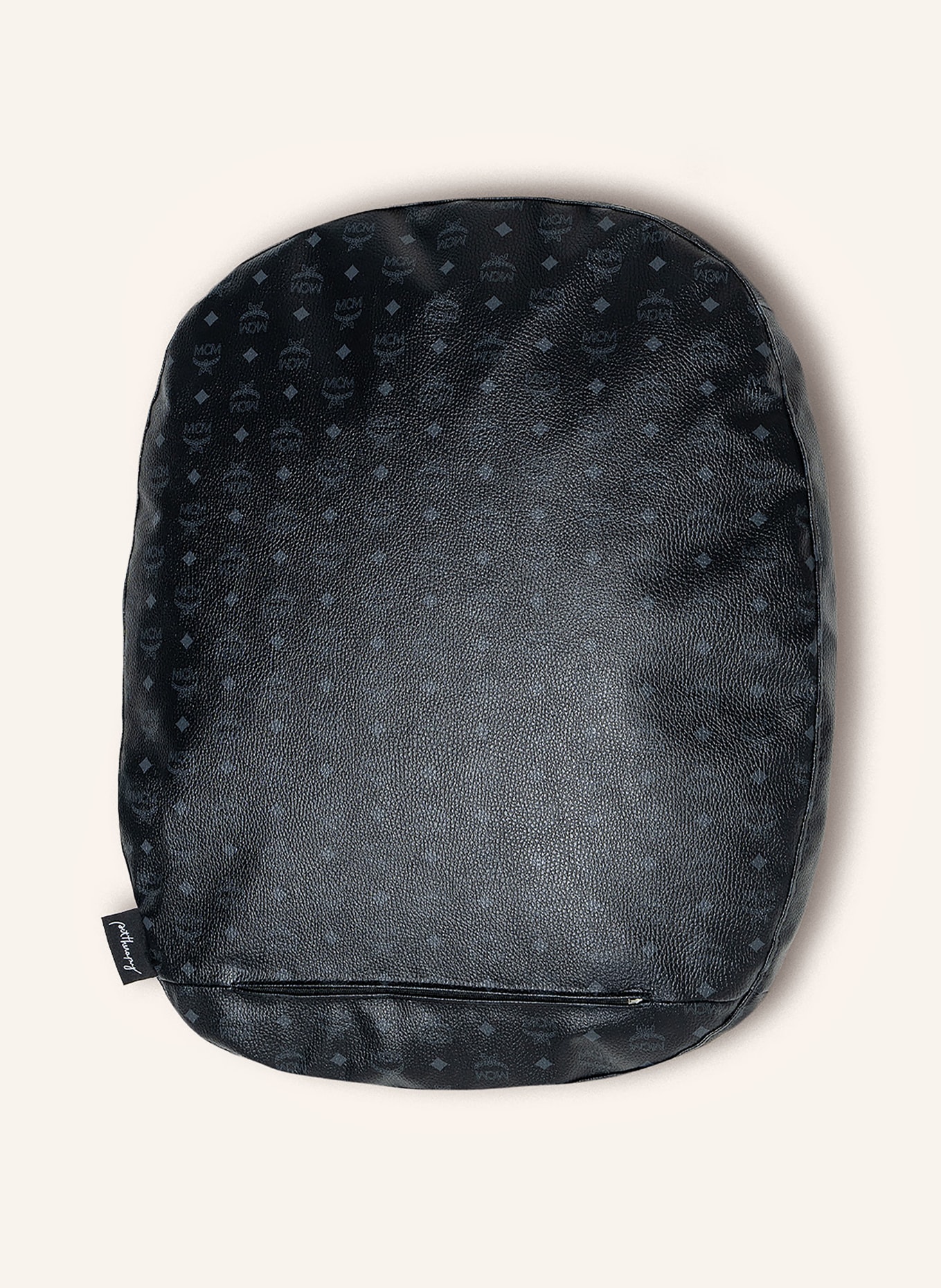 MCM puf: CZARNY / BRĄZOWY