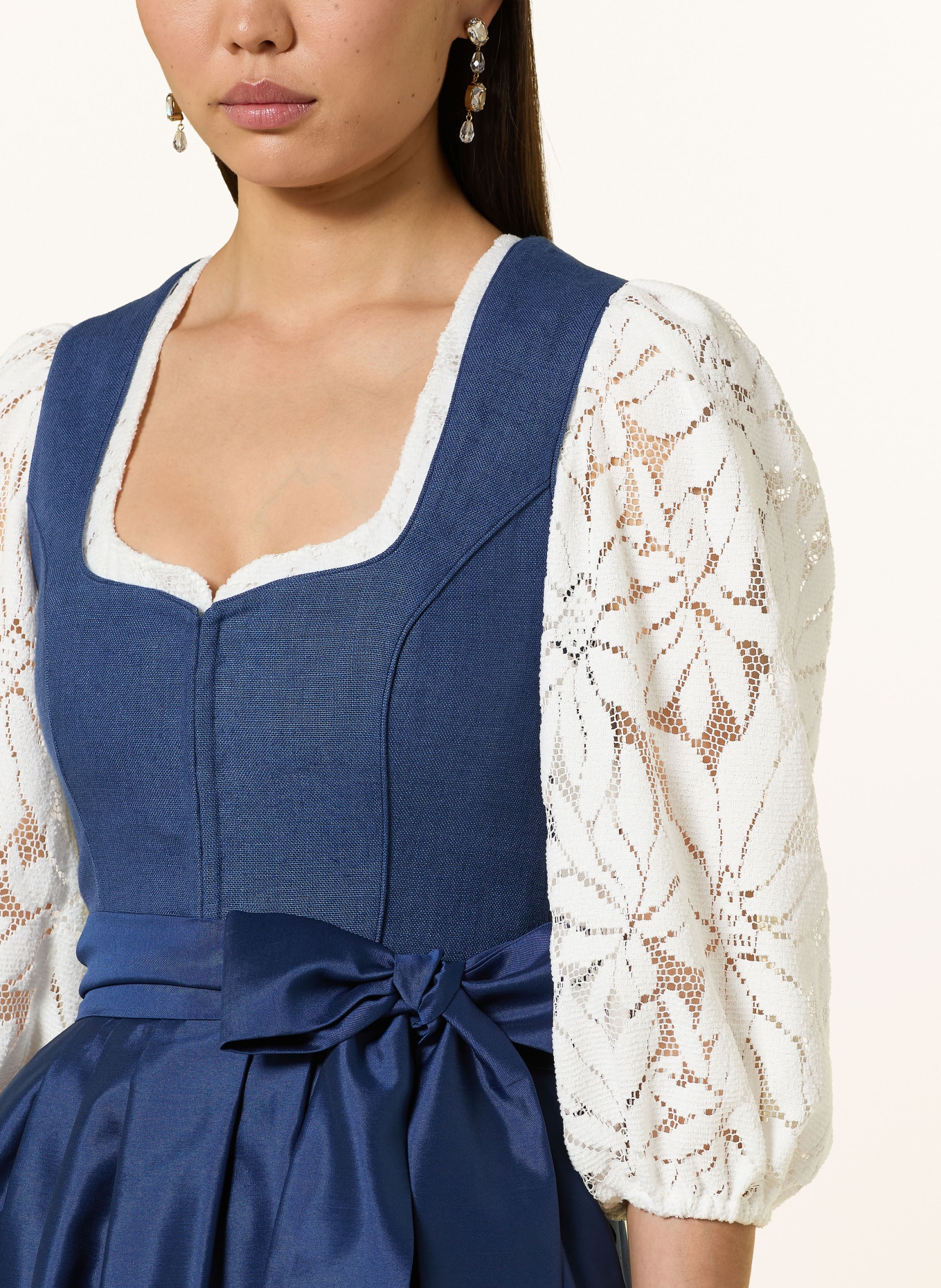 Heimatglück Tracht Dirndlbluse NELE mit 3/4-Arm: WEISS