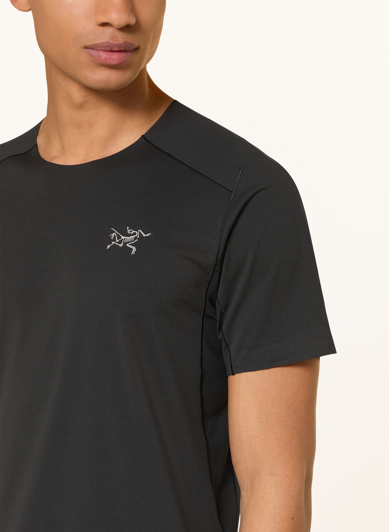 ARC'TERYX Funktionsshirt NORVAN DOWNWORD: SCHWARZ