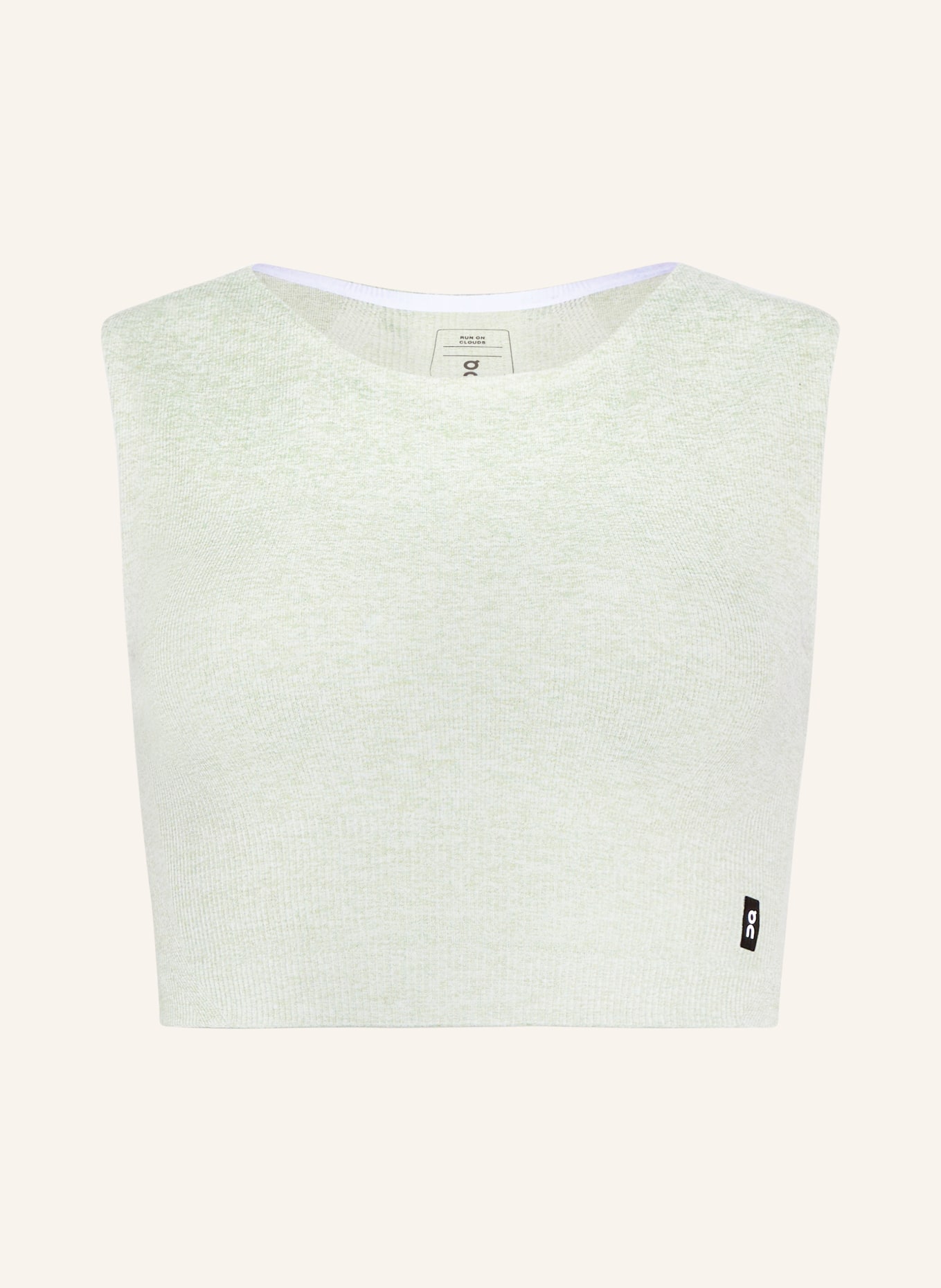 On Cropped top STUDIO: MINT