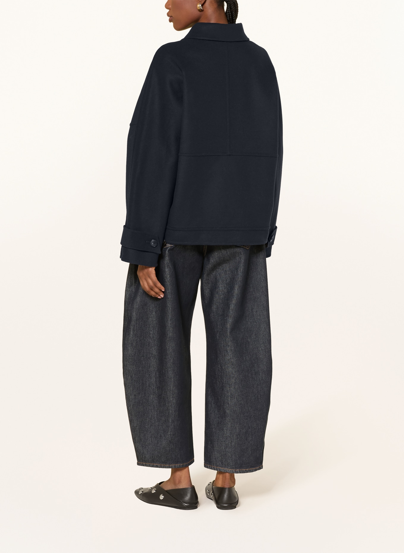 CLOSED jas: DONKERBLAUW