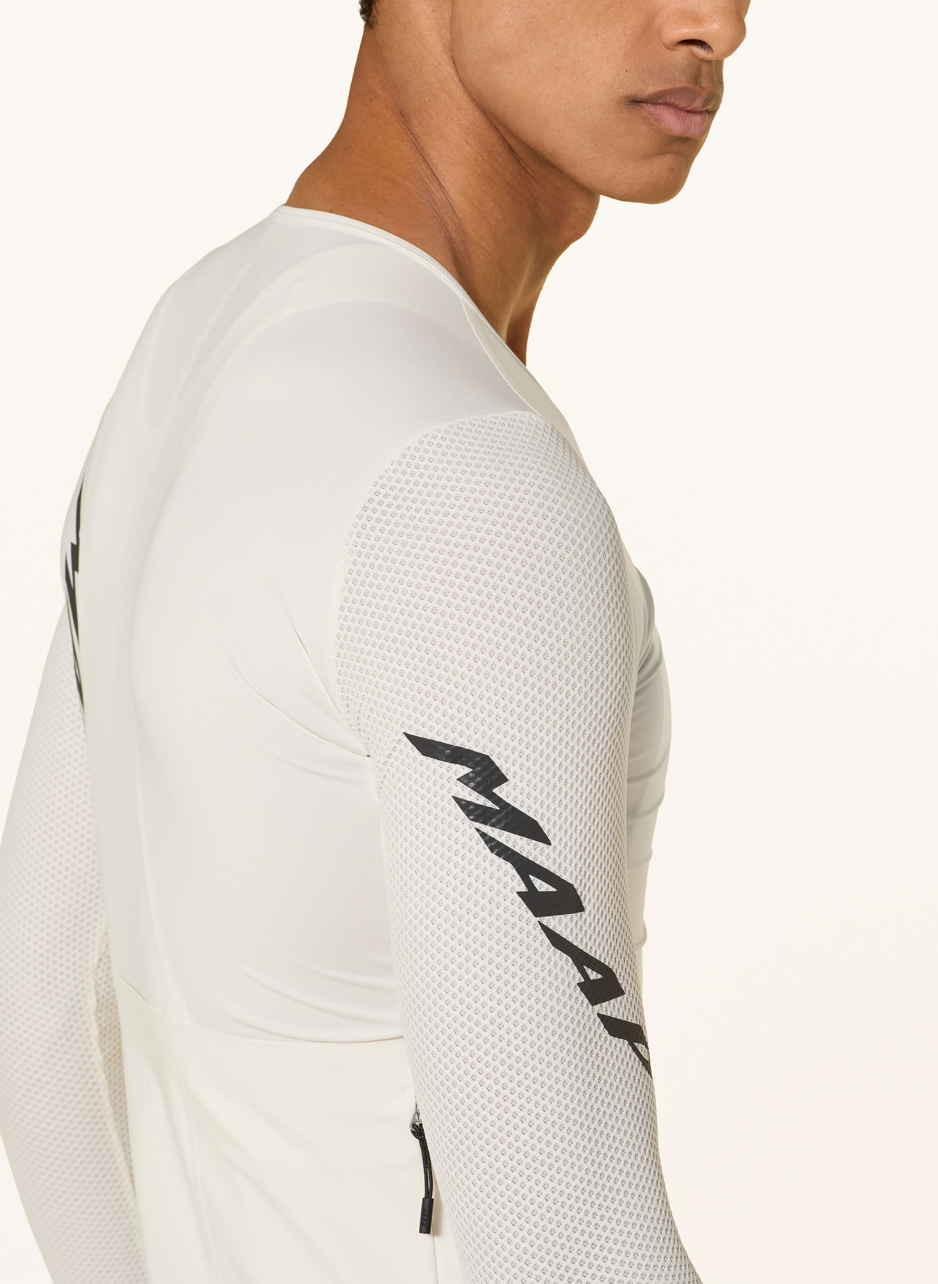 MAAP EMERGE Cycling Jersey: LIGHT GRAY / BLACK