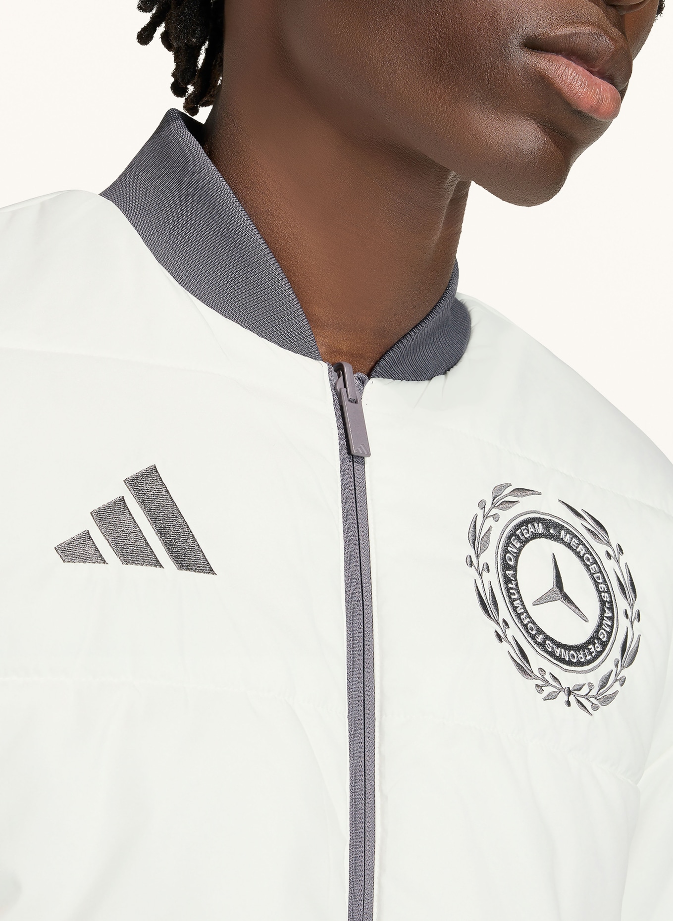 adidas MERCEDES - AMG PETRONAS FORMULA 1 TEAM SILVER ARROWS ICON Reversible Blouson: DARK GRAY / BEIGE