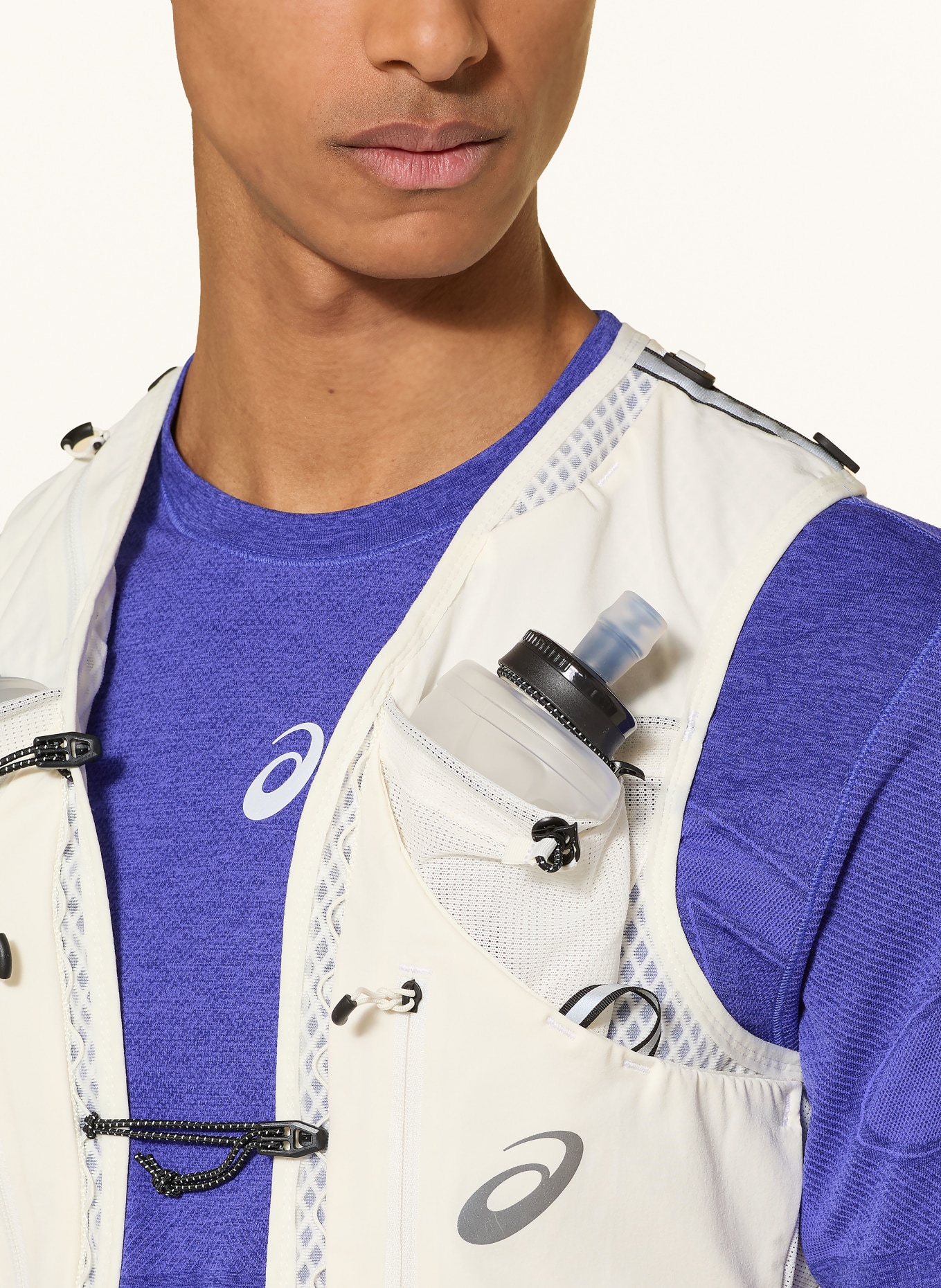 ASICS FUJITRAIL Running Vest: WHITE