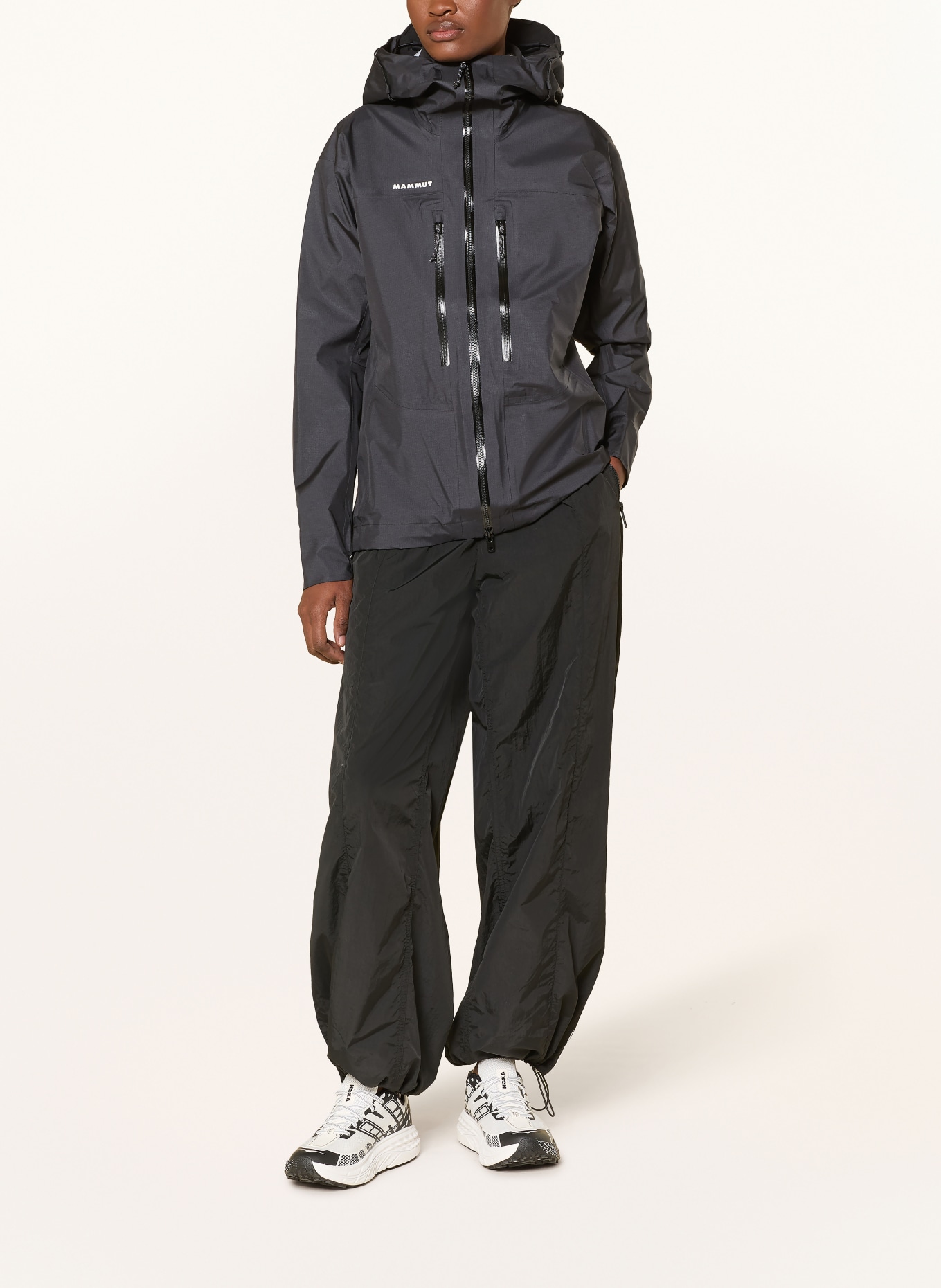 MAMMUT Hardshell-Jacke TAISS LIGHT: SCHWARZ