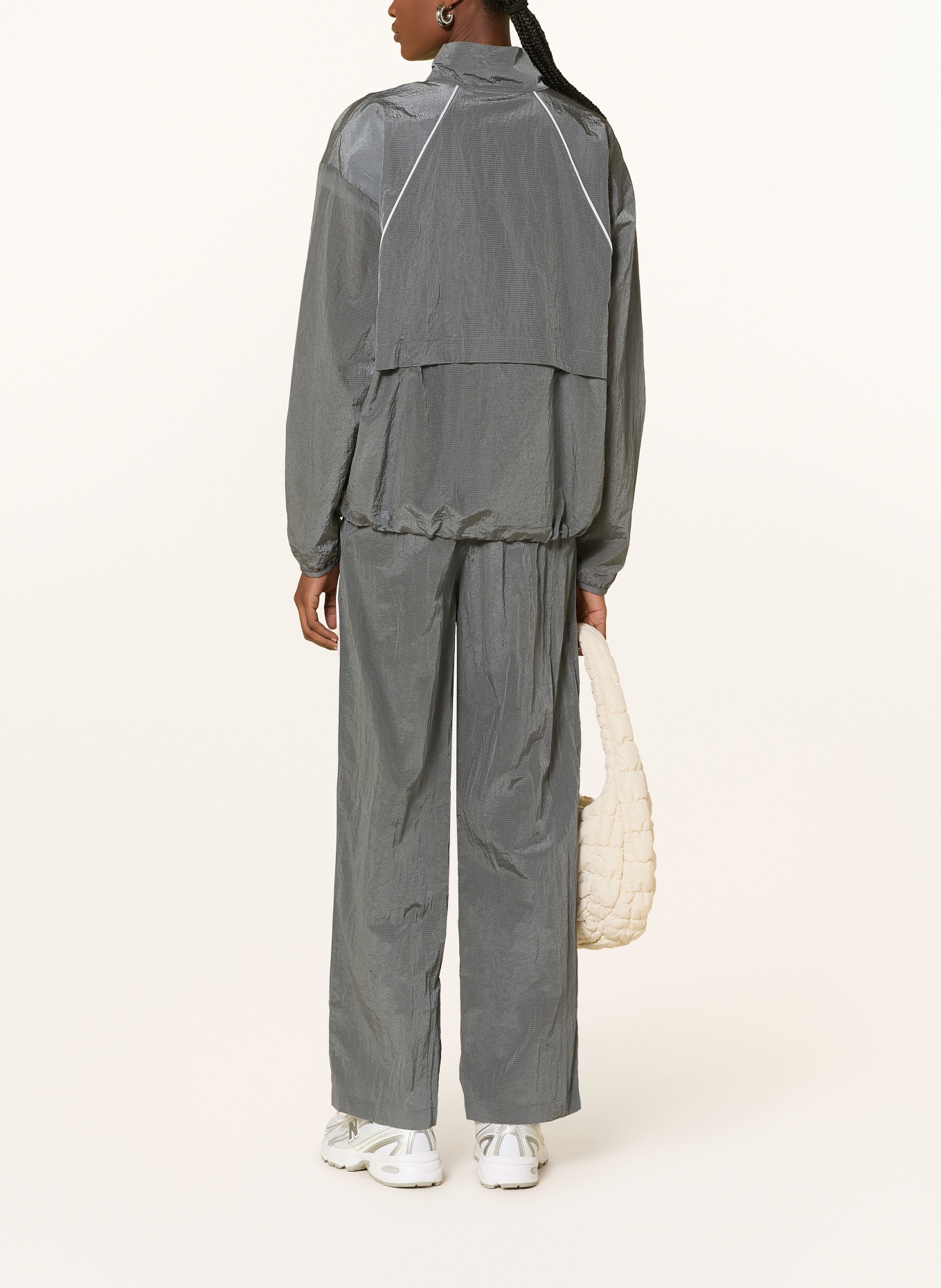 new balance Veste fonctionnelle LEGACY: GRIS FONCÉ