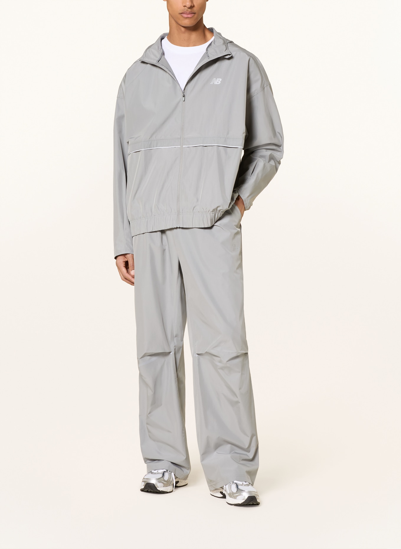 new balance Trainingsjacke ELUSIVE SHELL: GRAU