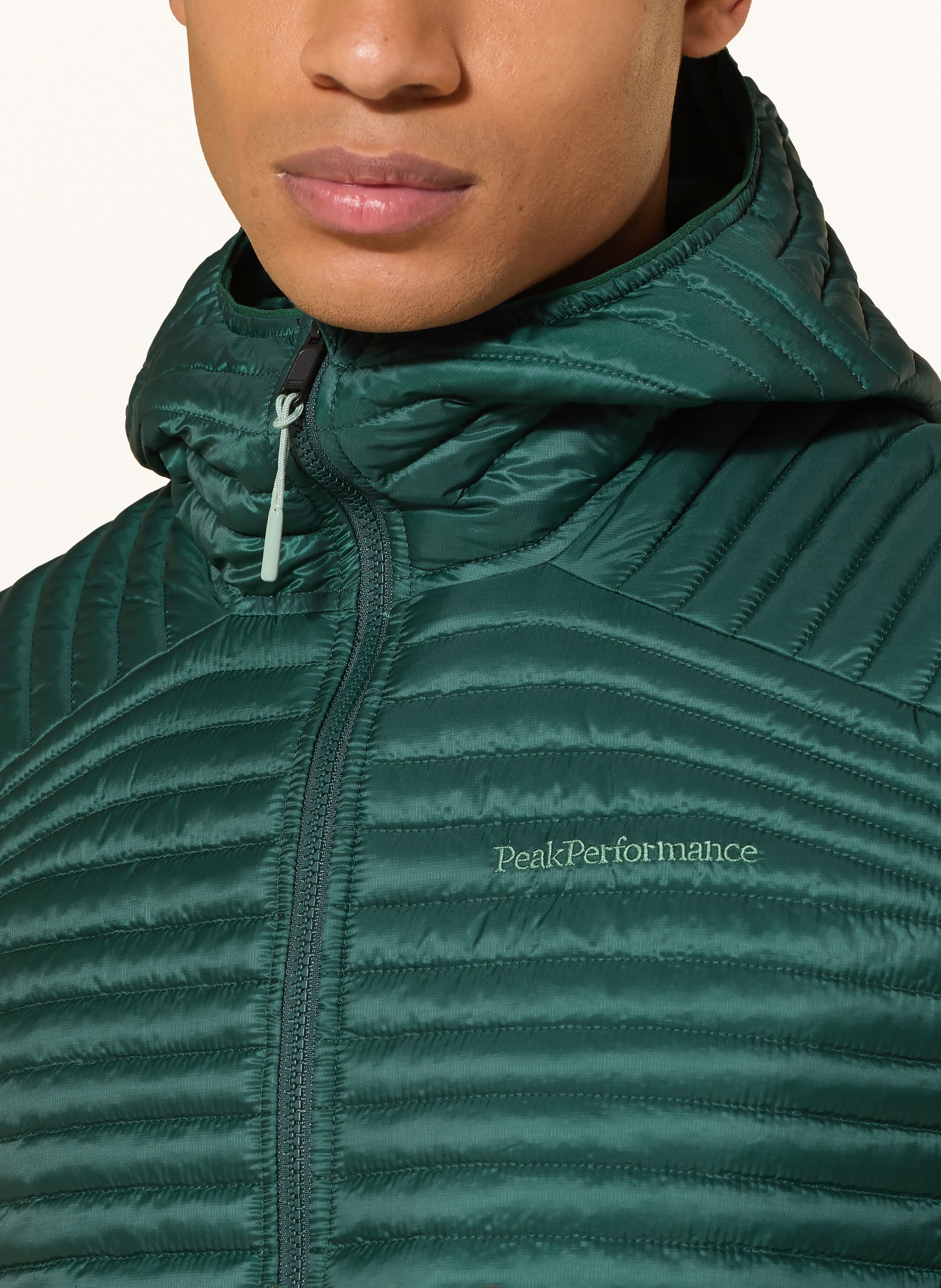 Peak Performance Veste matelassée MONOLIGHT INSULATED: GROEN