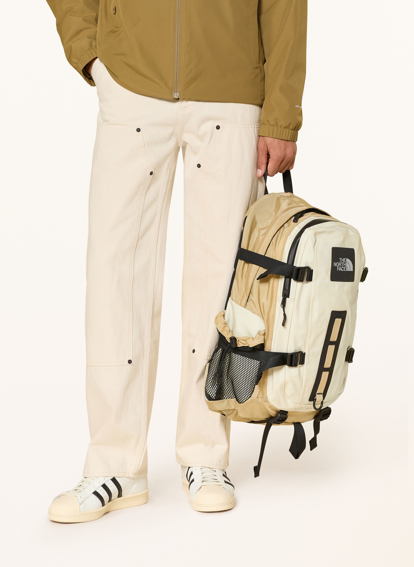 THE NORTH FACE Rugzak HOT SHOT BASE CAMP 25,5 l met laptopvak: ECRU / BEIGE