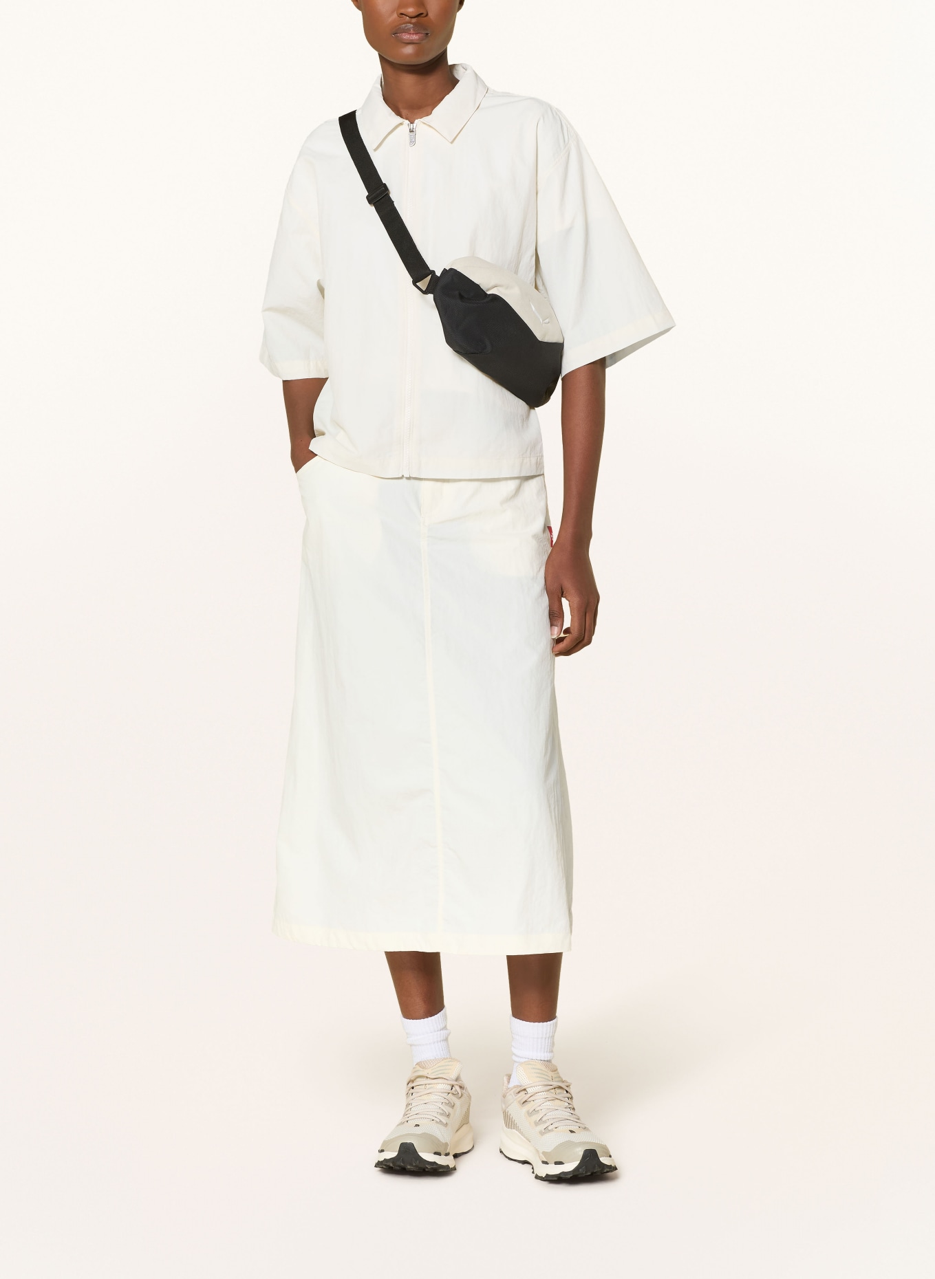 THE NORTH FACE RED BOX Skirt: WHITE