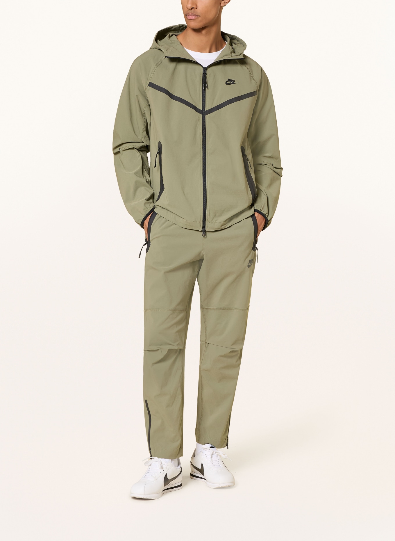 Nike Trainingsbroek TECH: OLIJF