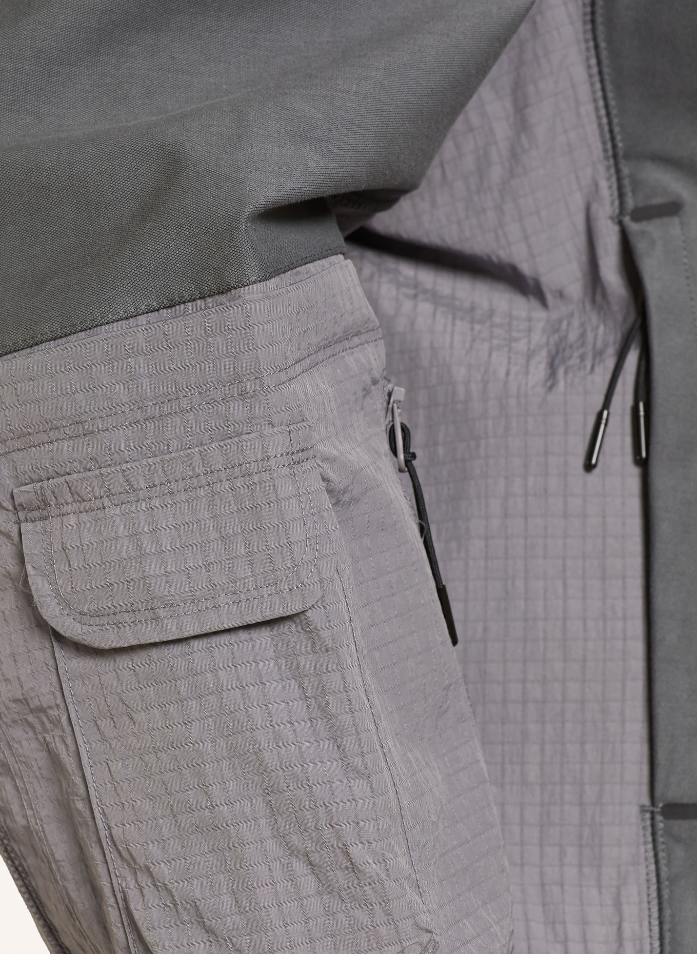 Nike Oversized-Hoodie TECH: GRAU / HELLGRAU