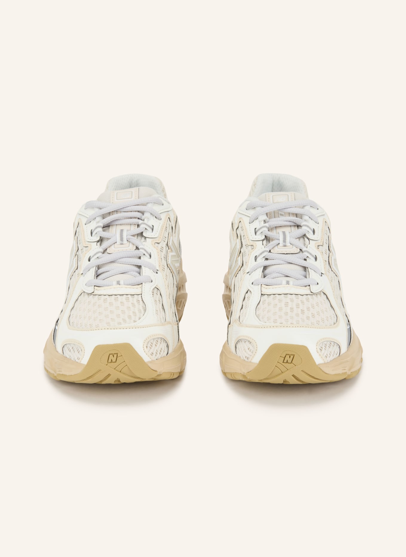 new balance Baskets 740: BEIGE / ARGENT / CRÈME