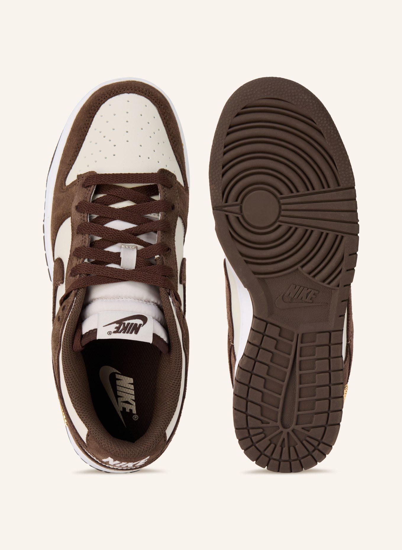 Nike DUNK LOW Sneakers: BROWN / GOLD / BEIGE