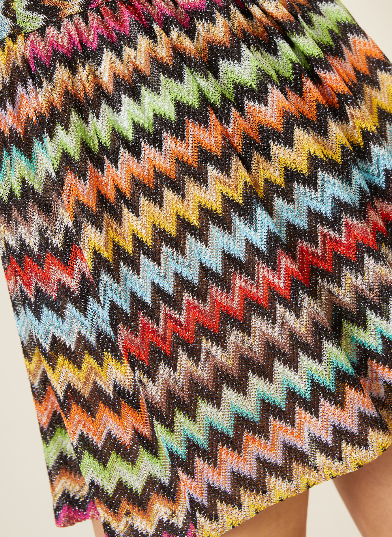 MISSONI Strickshorts mit Glitzergarn: SCHWARZ / ROT / GELB