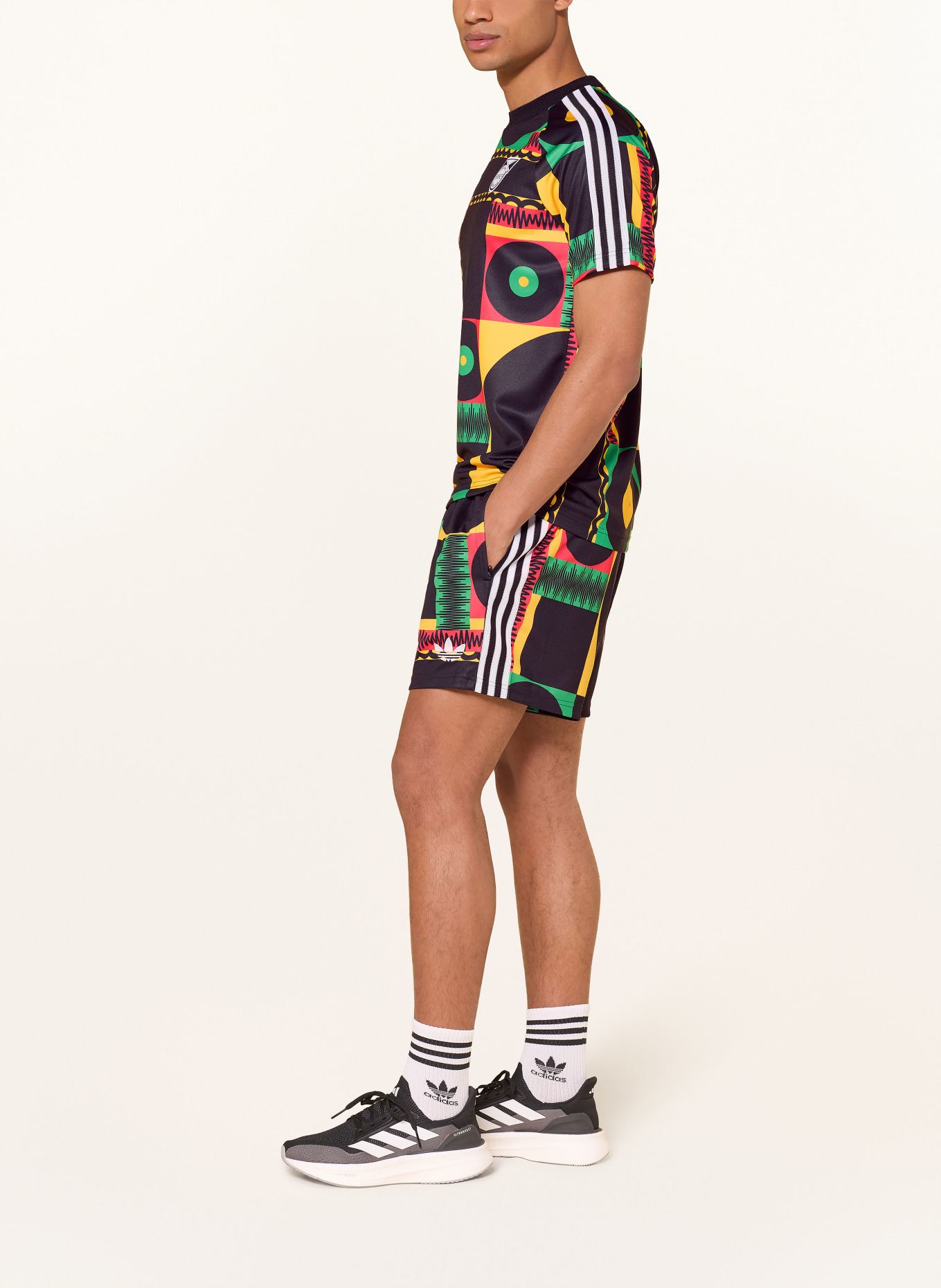 adidas Shorts JAMAICA X BOB MARLEY ORIGINALS: SCHWARZ / GELB / GRÜN