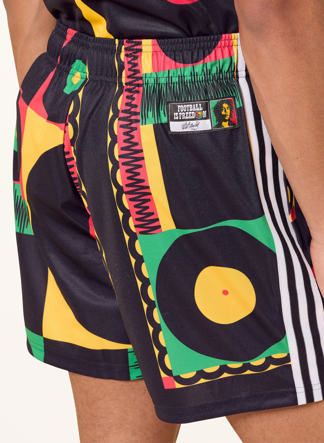 adidas Shorts JAMAICA X BOB MARLEY ORIGINALS: SCHWARZ / GELB / GRÜN
