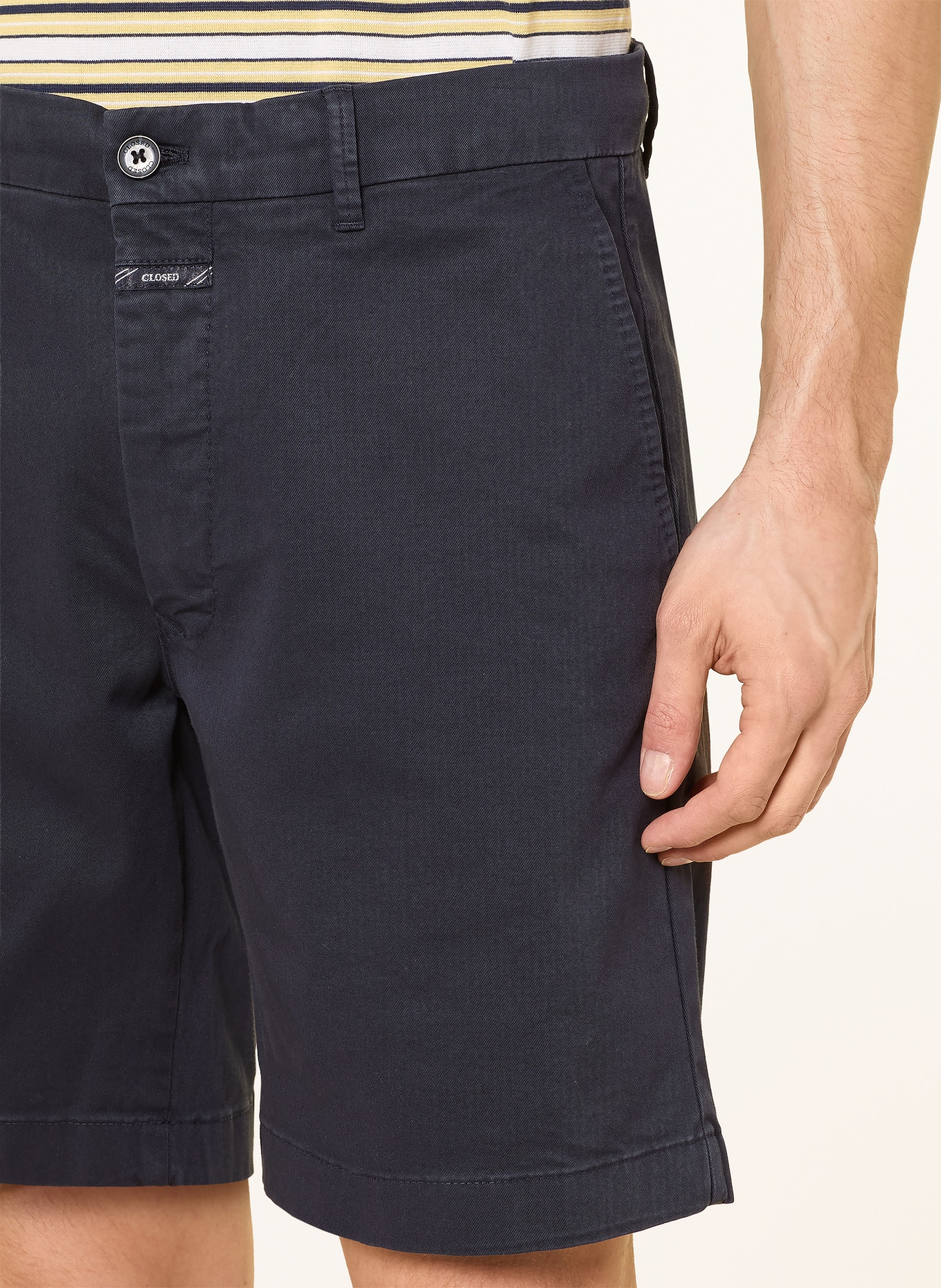 CLOSED Chinoshorts: DUNKELBLAU