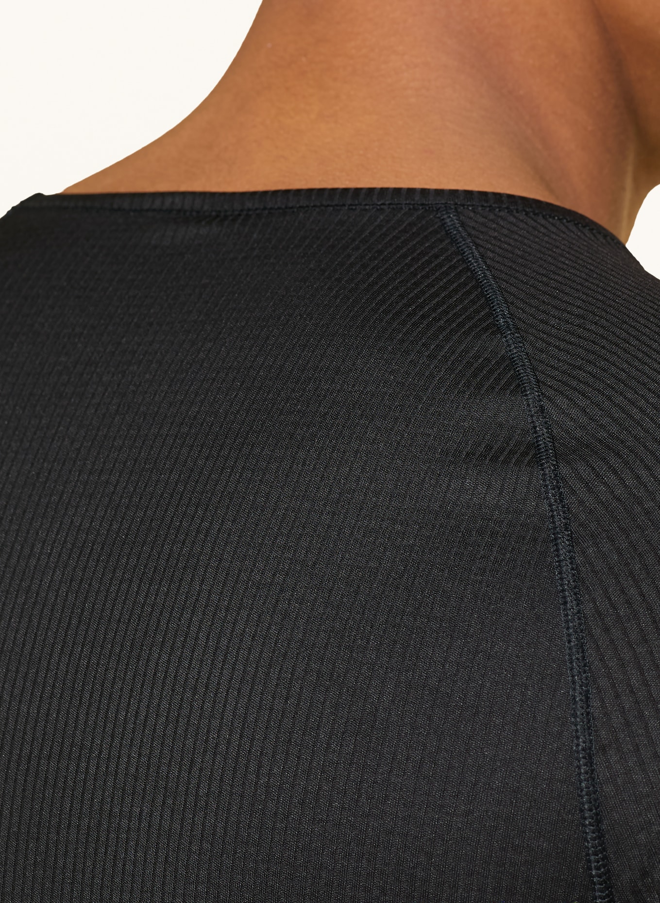 odlo Funkční tričko ACTIVE LIGHT: ČERNÁ