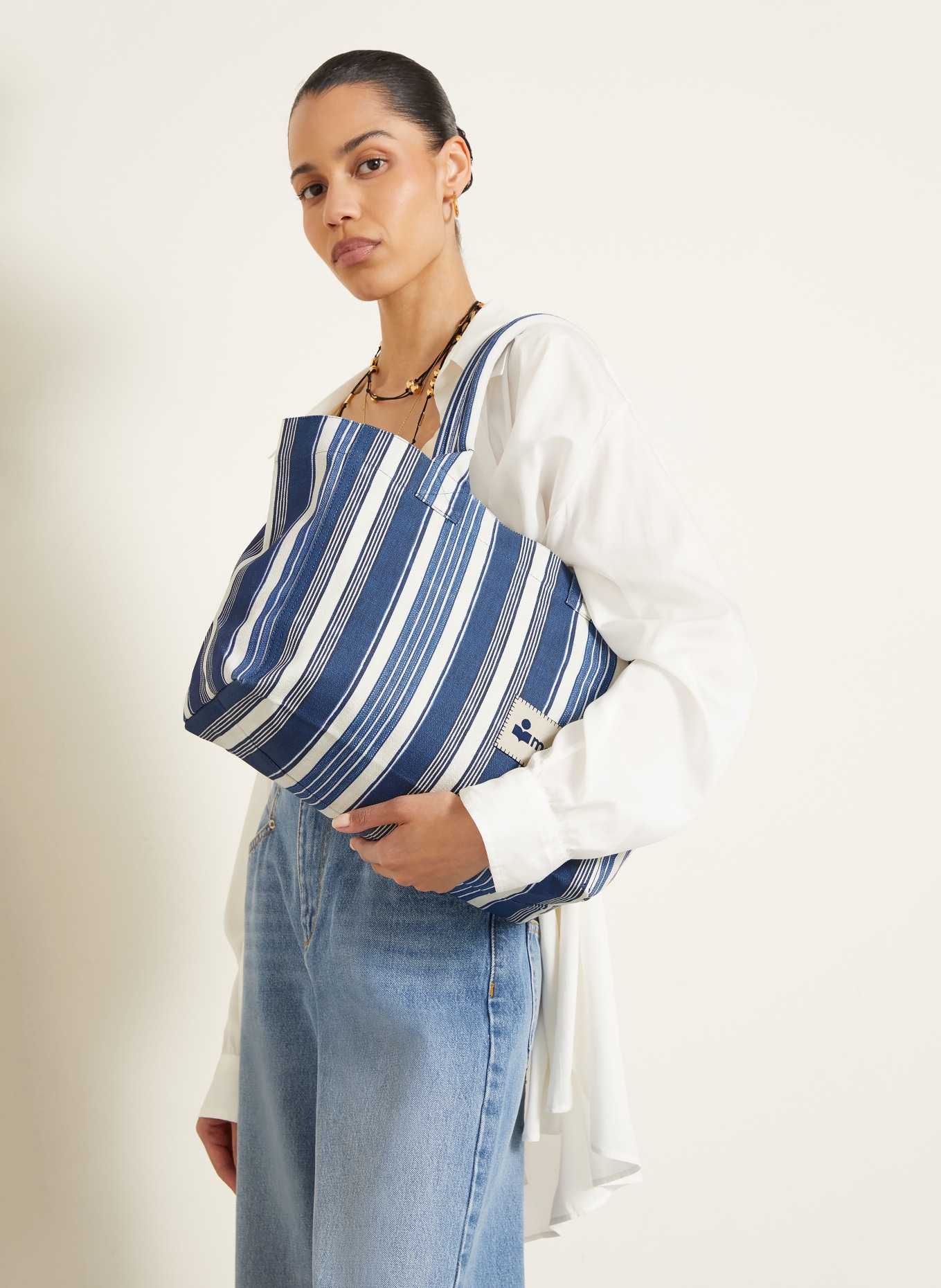 ISABEL MARANT Shopper YENKY: CRÈME / ZILVER / BLAUW