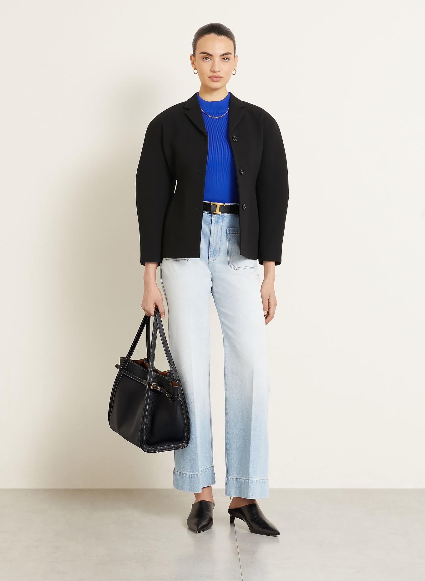 TOD'S Boodschappentas MEDIUM: ZWART / GOUD