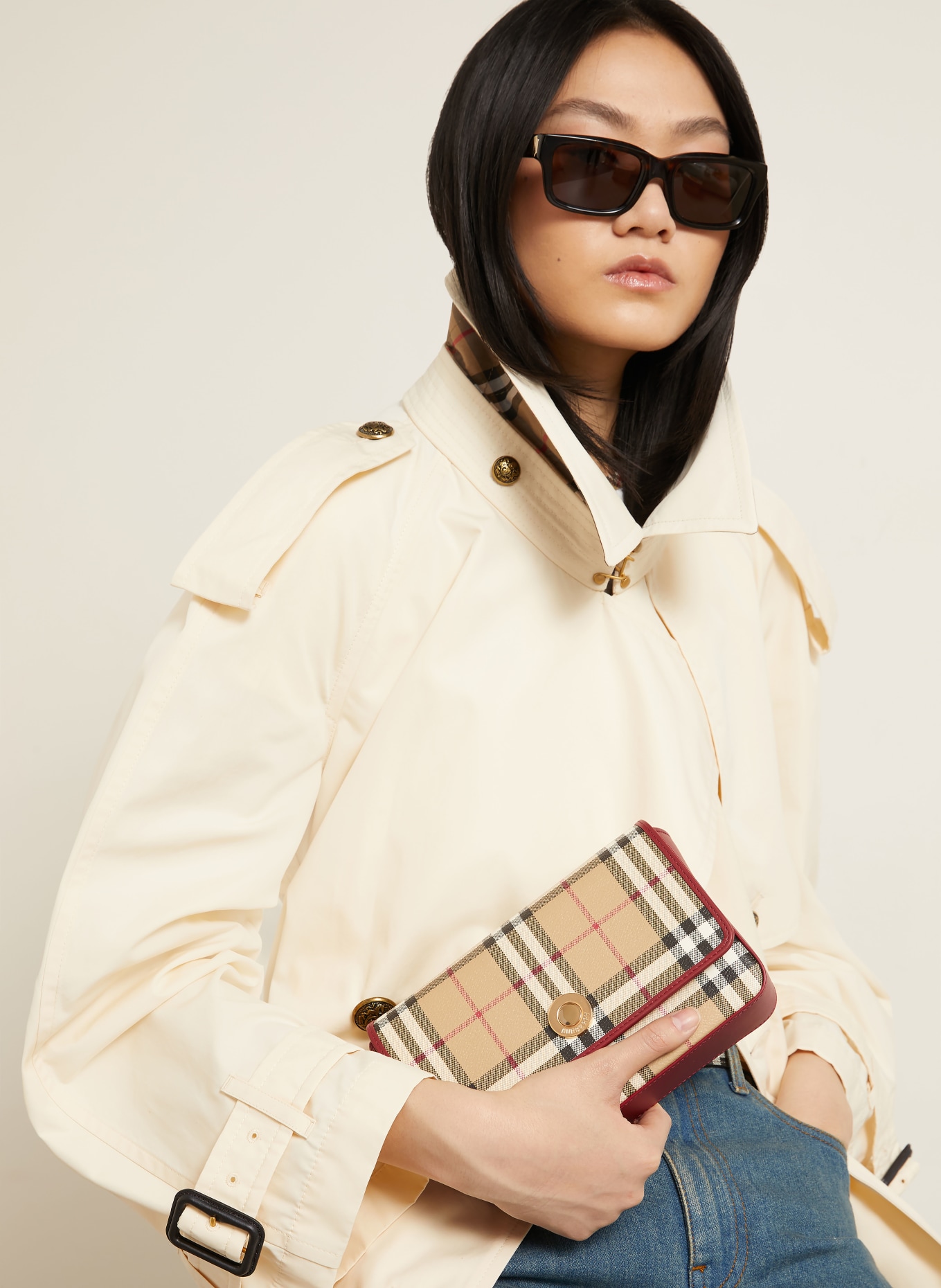 BURBERRY Sac à bandoulière HAMPSHIRE: BEIGE / ROUGE FONCÉ / NOIR