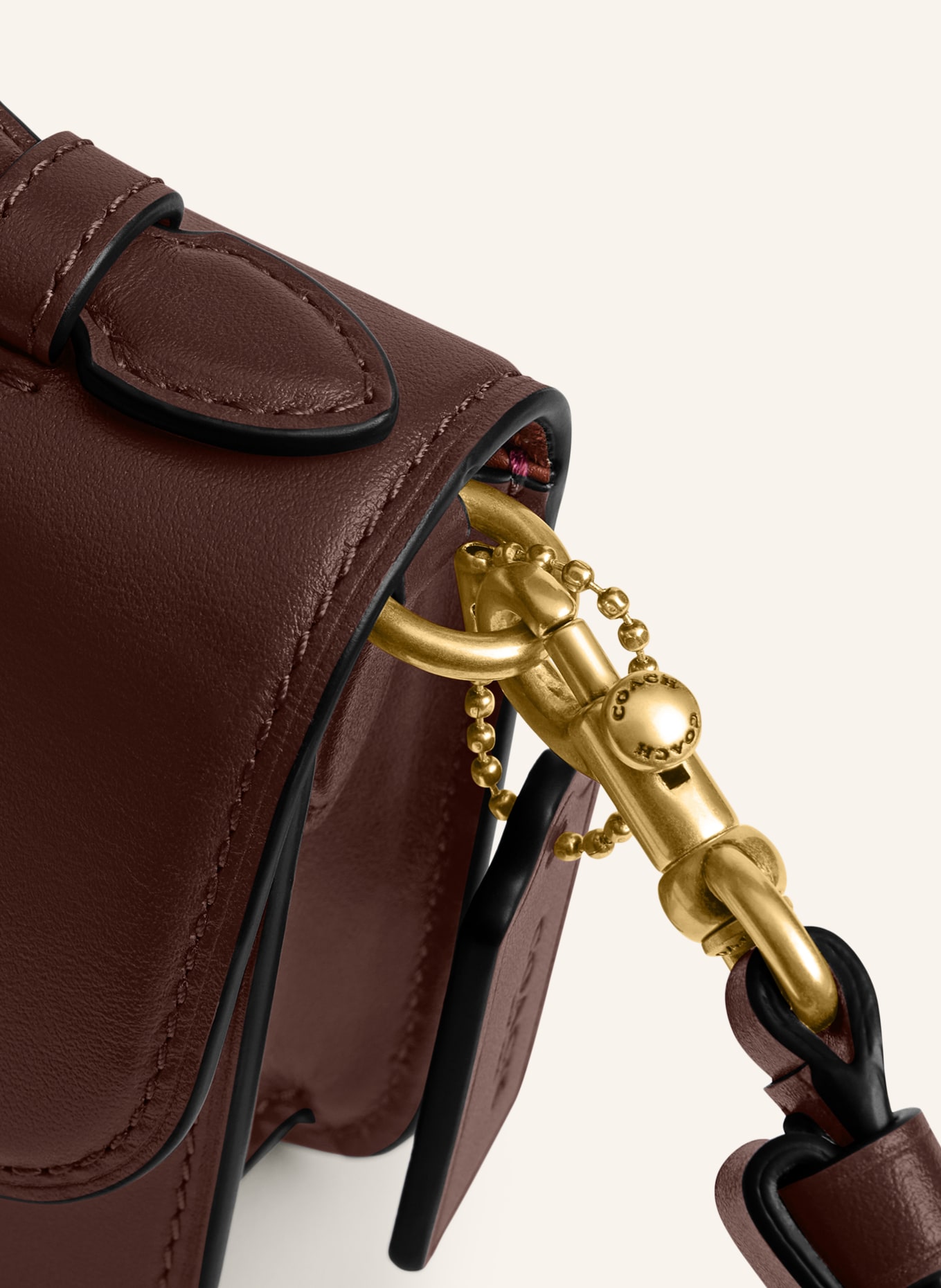COACH Umhängetasche ELORA: DUNKELBRAUN / GOLD