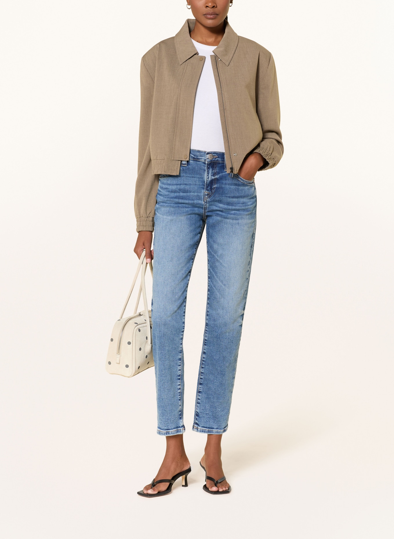 TRUE RELIGION Boyfriend Jeans LIV: 4646 Light Blue