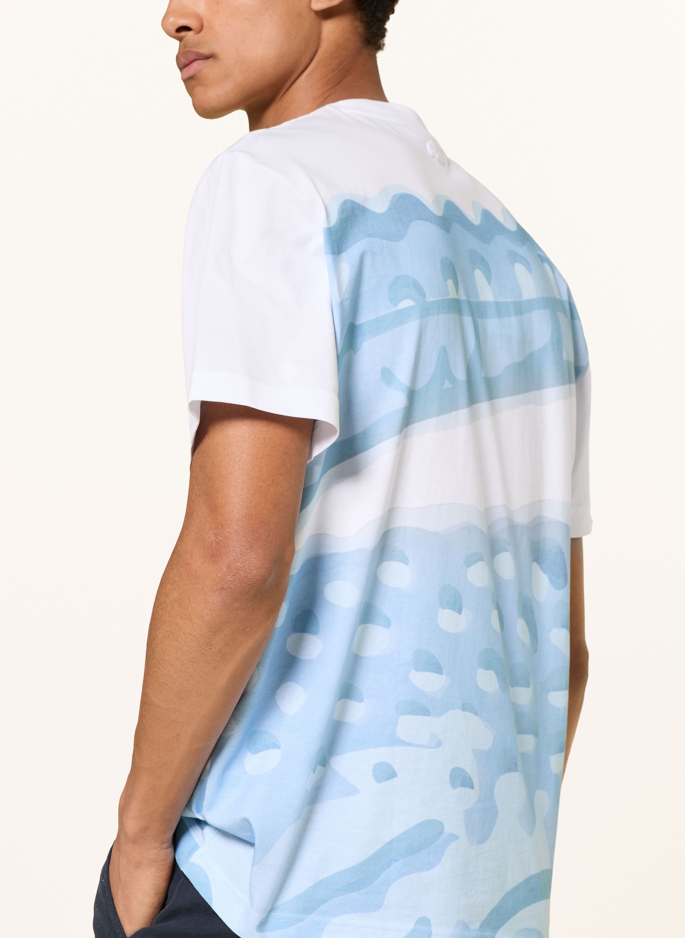 LACOSTE T-Shirt: WEISS / HELLBLAU