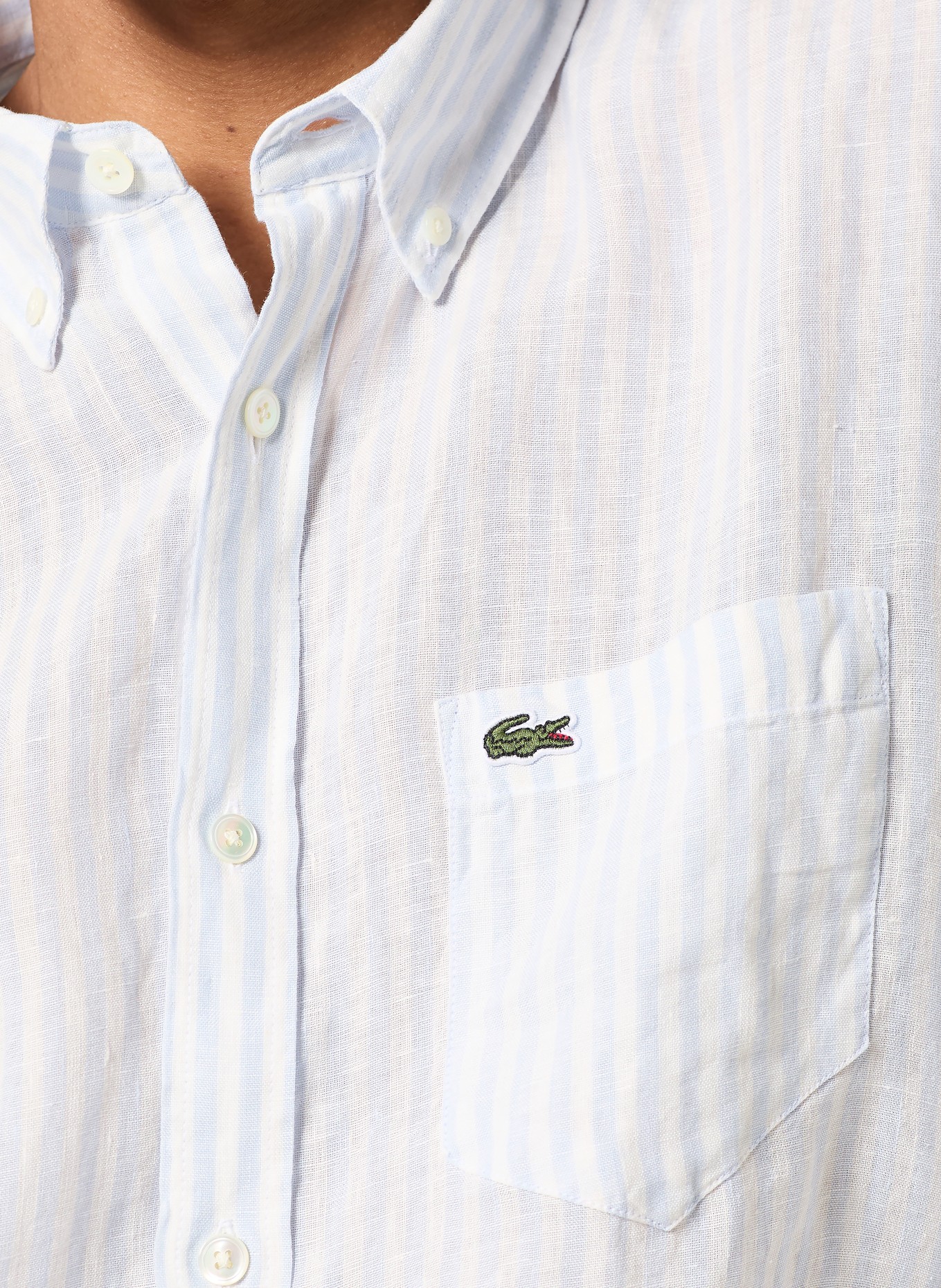 LACOSTE Hemd Regular Fit: WEISS / HELLBLAU