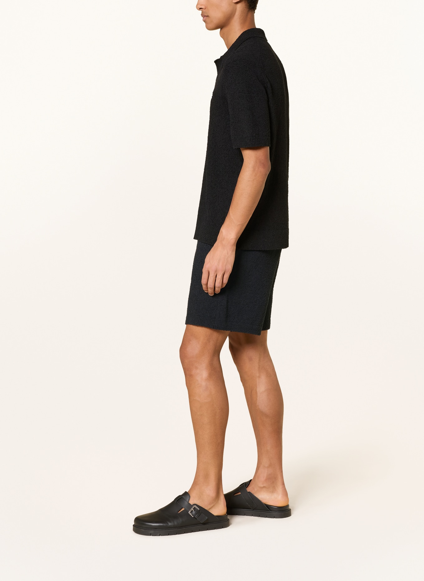 LACOSTE Frotteeshorts: SCHWARZ