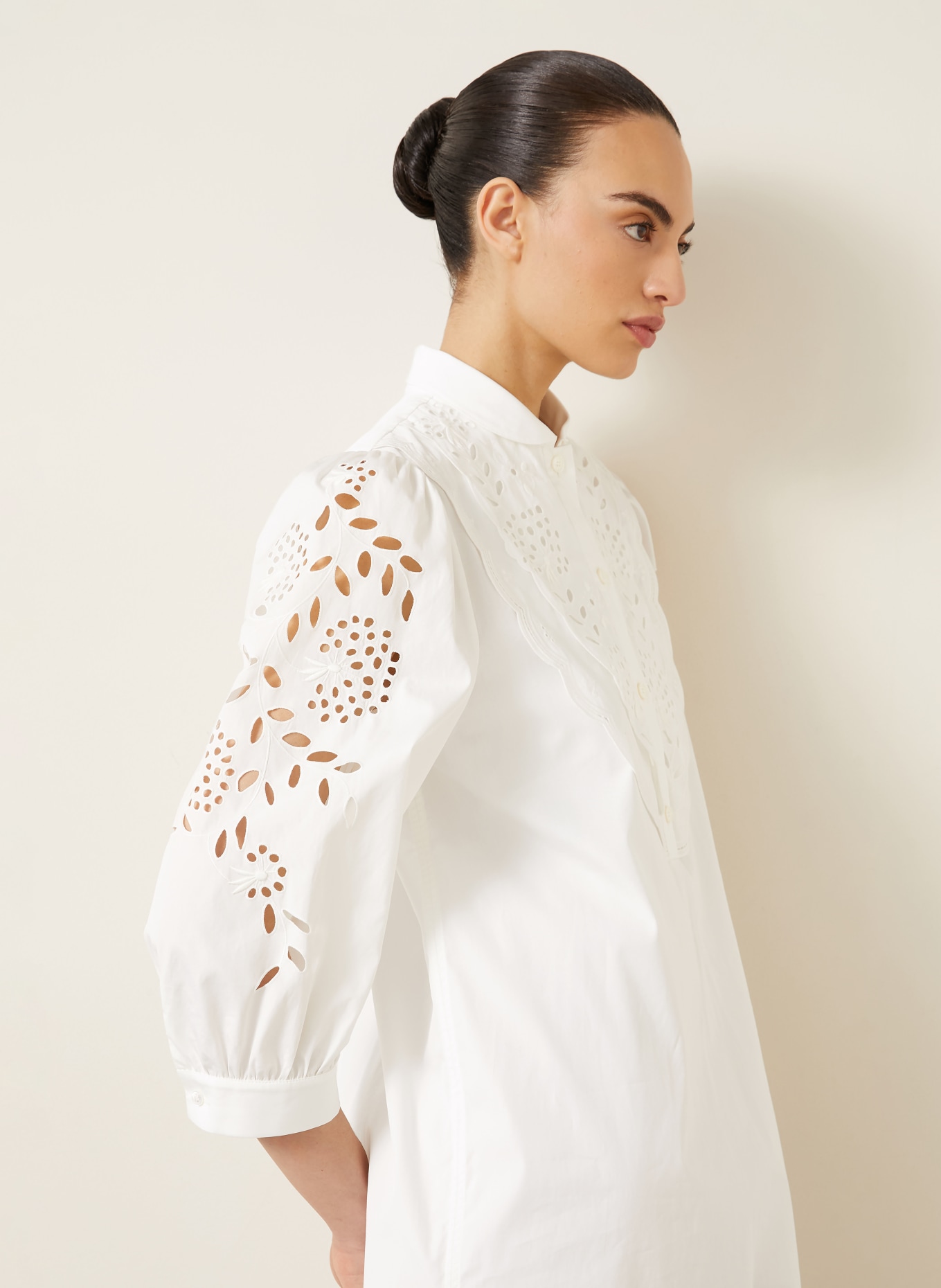 VALENTINO Šaty s prolamovanou krajkou a 3/4 rukávy: BÍLÁ